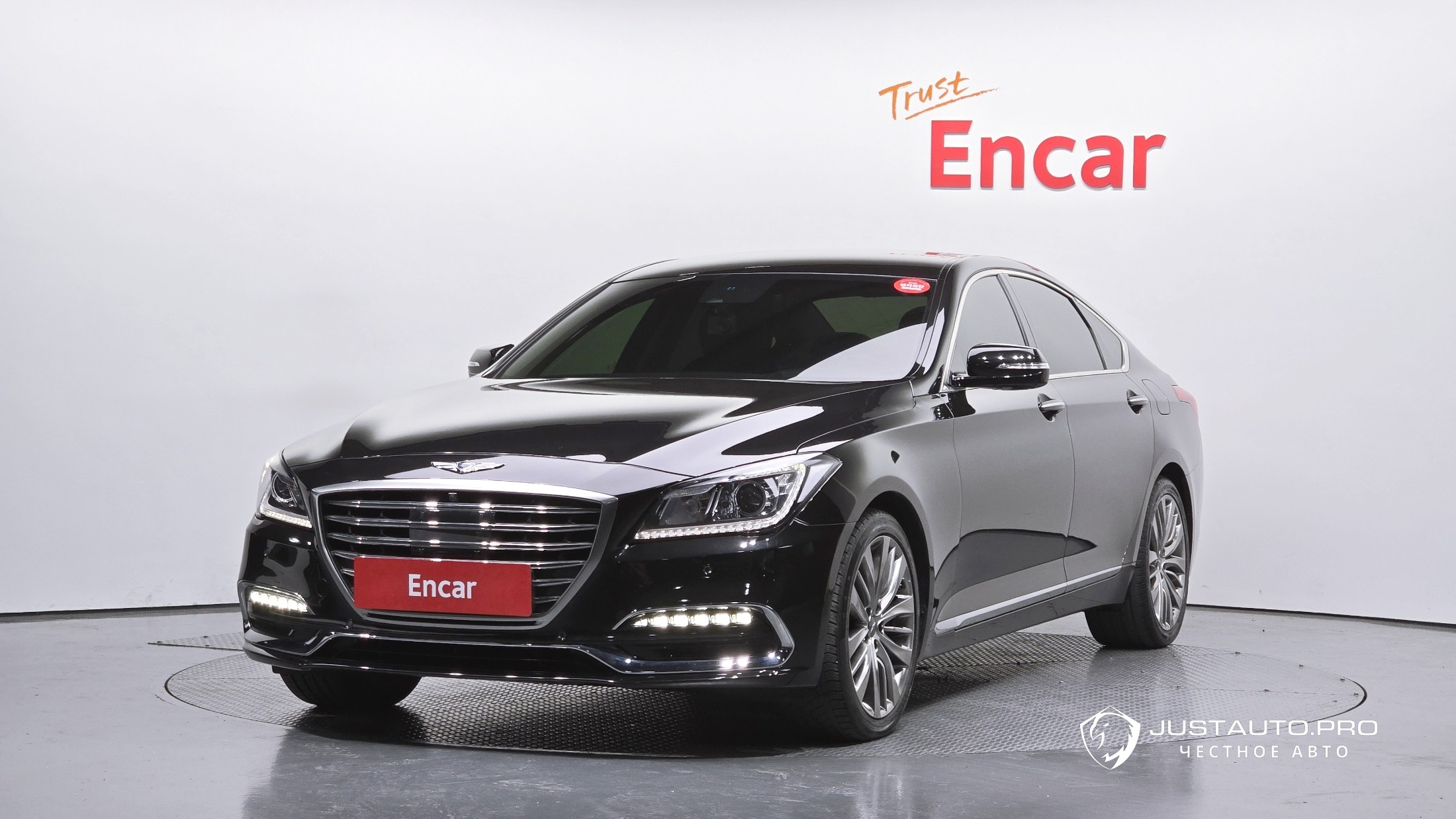 Автомобиль Genesis G80