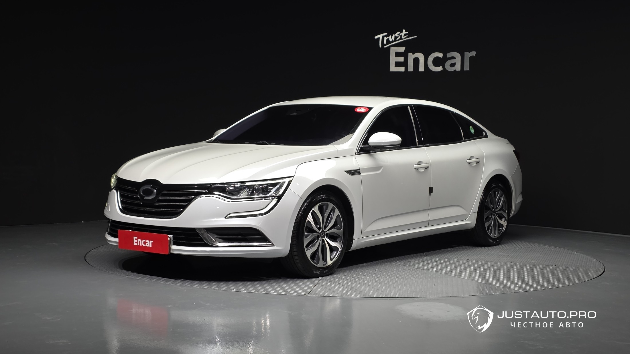 Автомобиль Renault-KoreaSamsung SM6