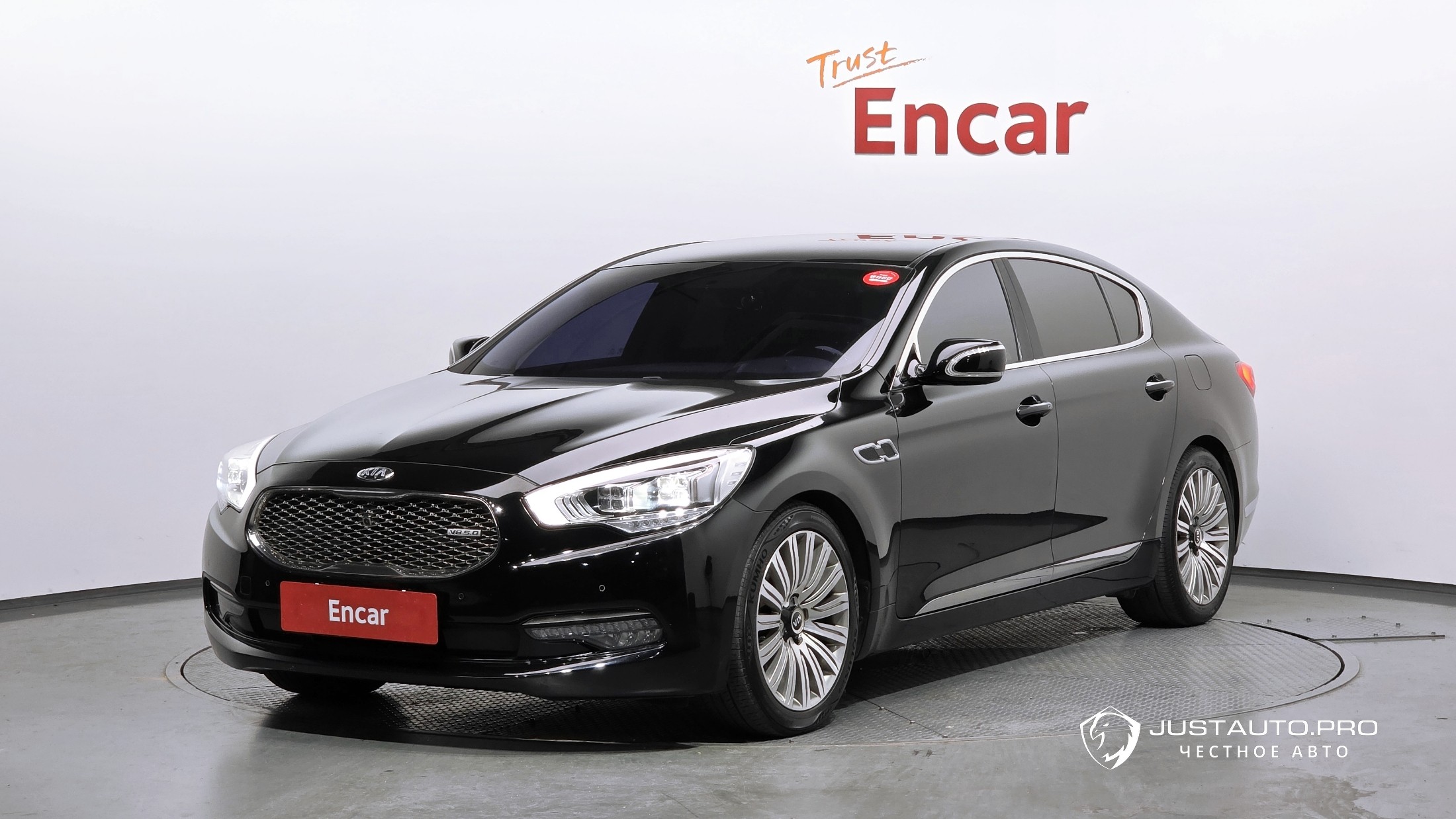 Автомобиль Kia K9