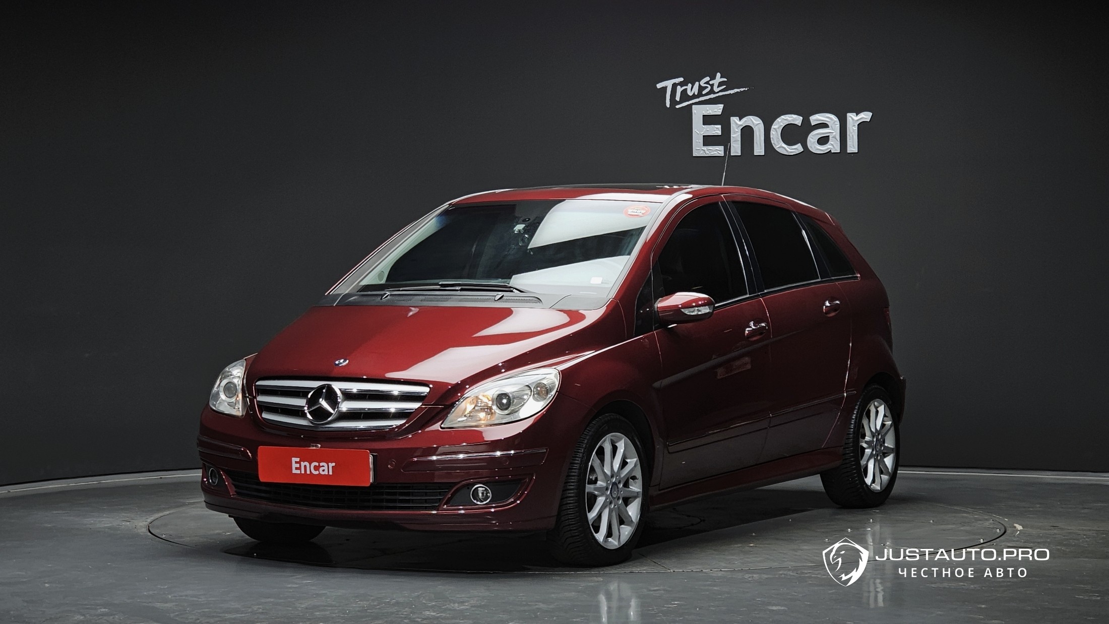 Автомобиль Mercedes-Benz B-Class