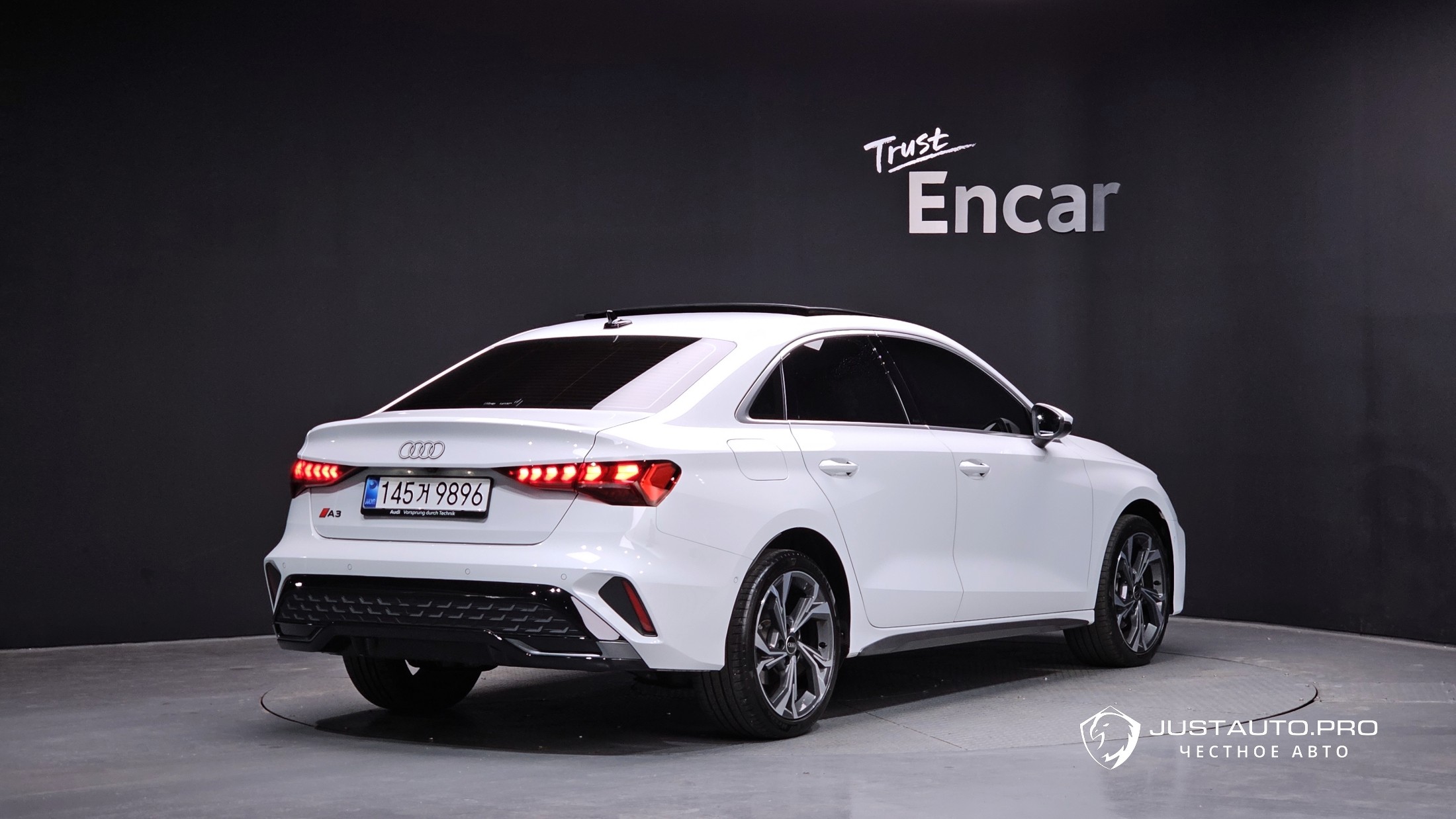 Автомобиль Audi A3