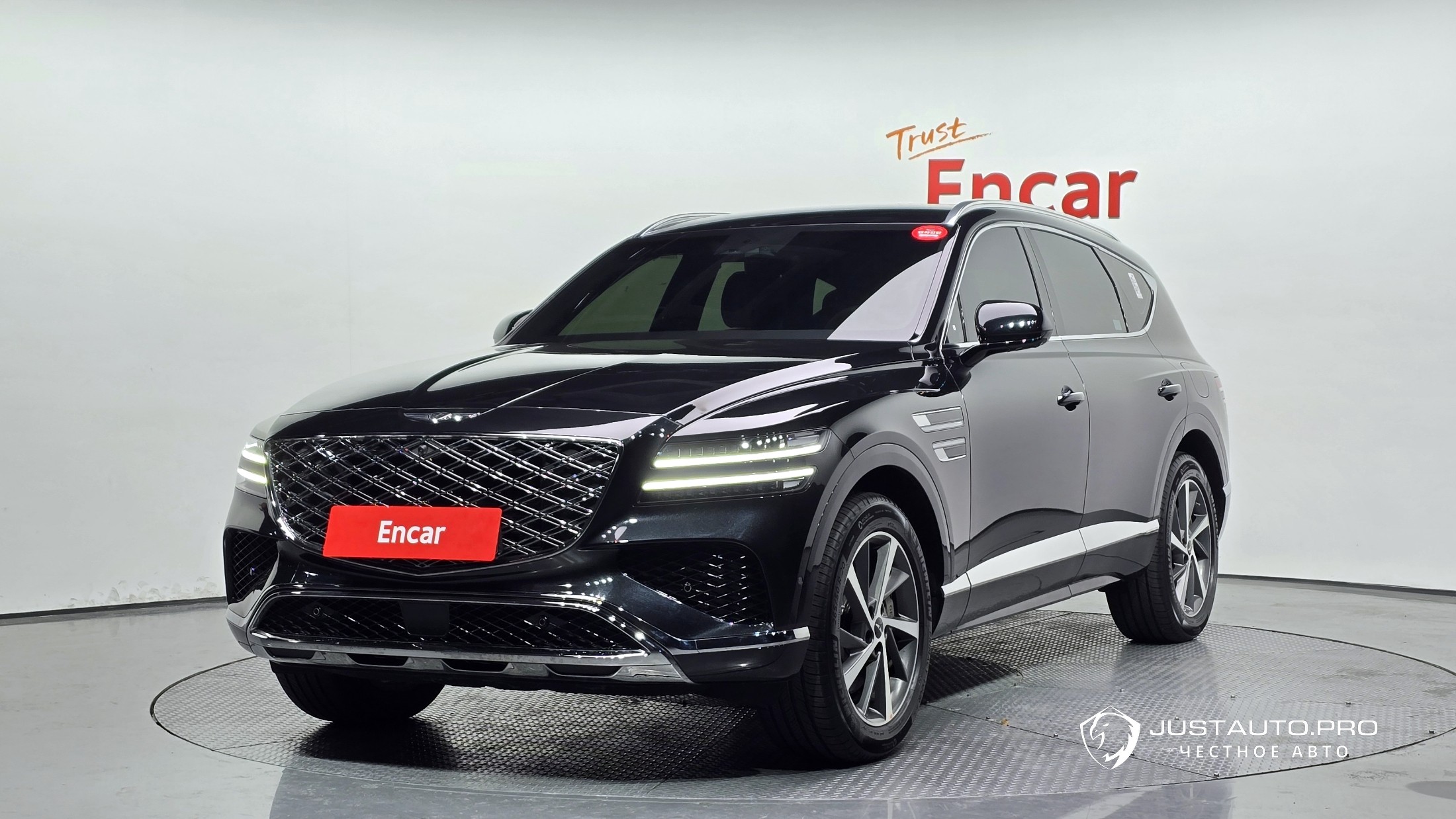 Автомобиль Genesis GV80