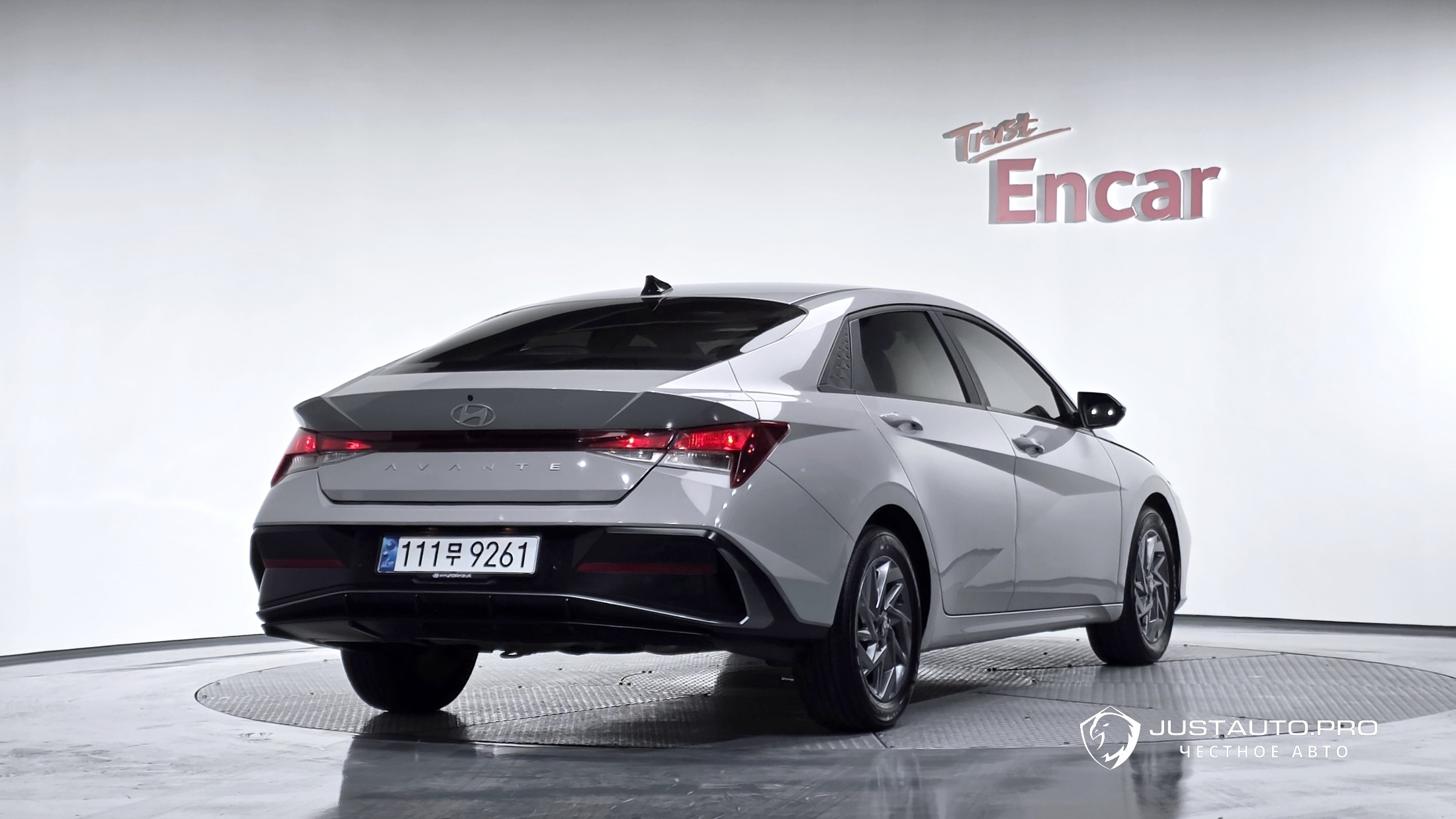 Автомобиль Hyundai AVANTE