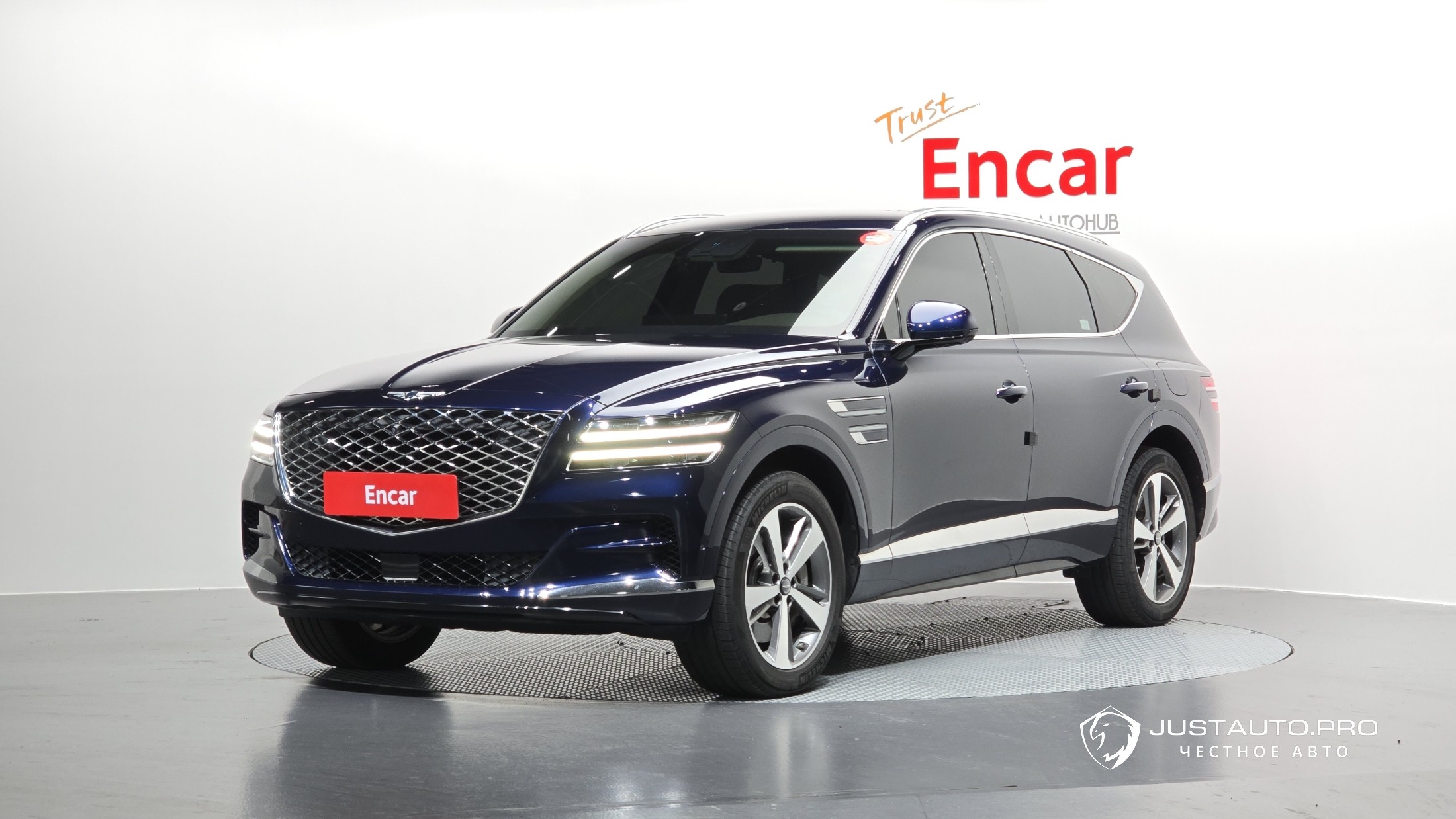 Автомобиль Genesis GV80