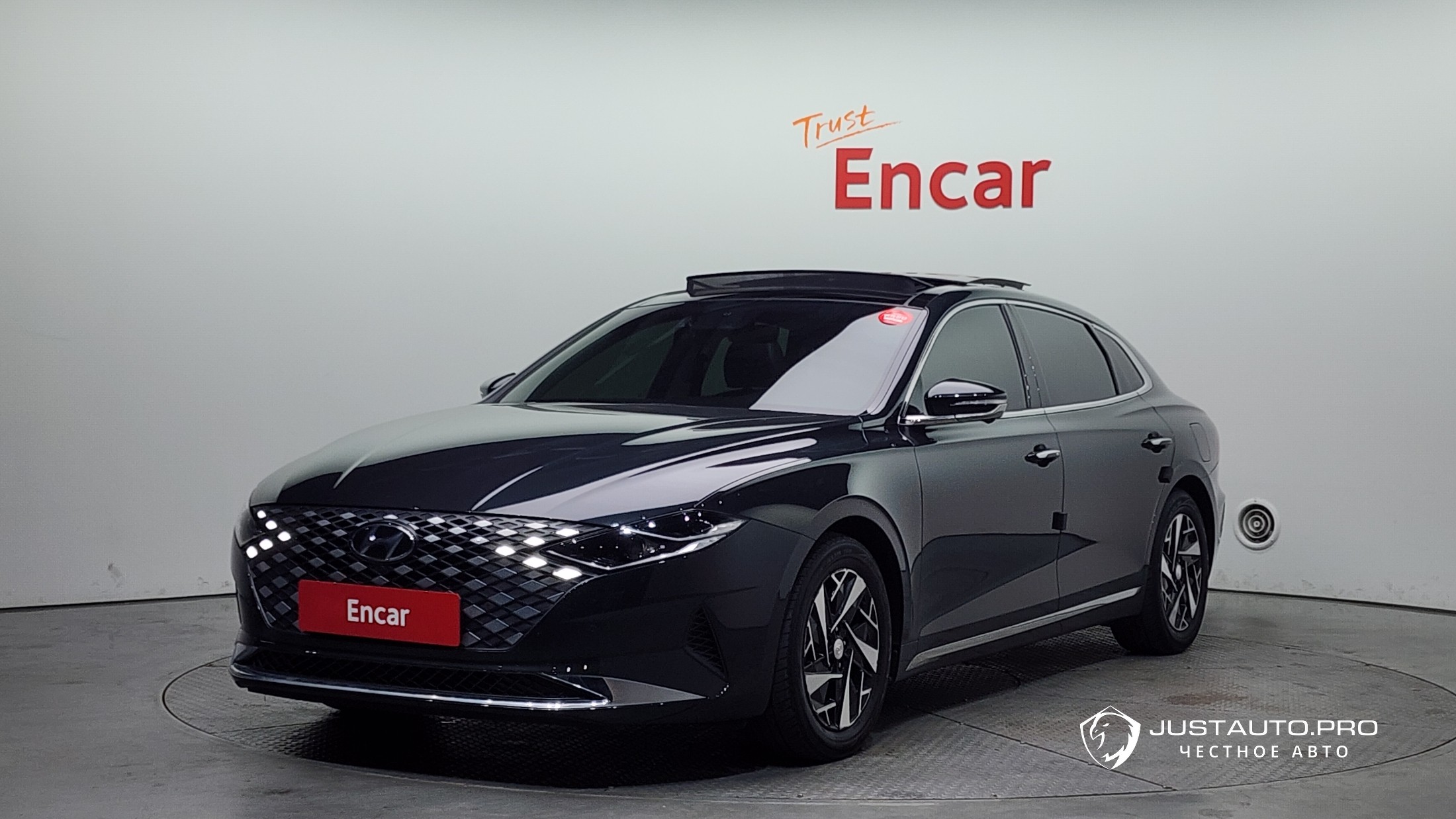 Автомобиль Hyundai Grandeur