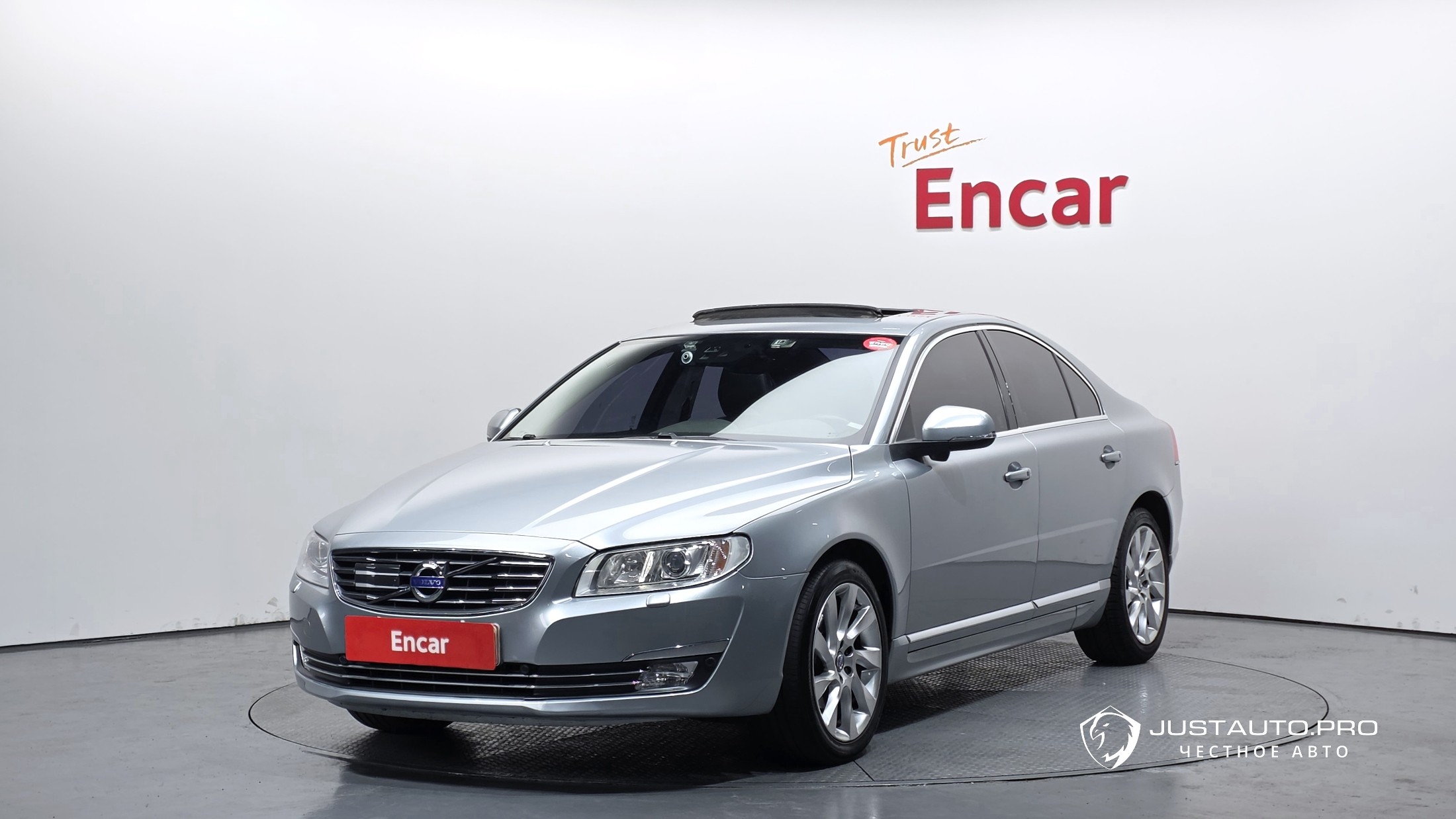 Автомобиль Volvo S80