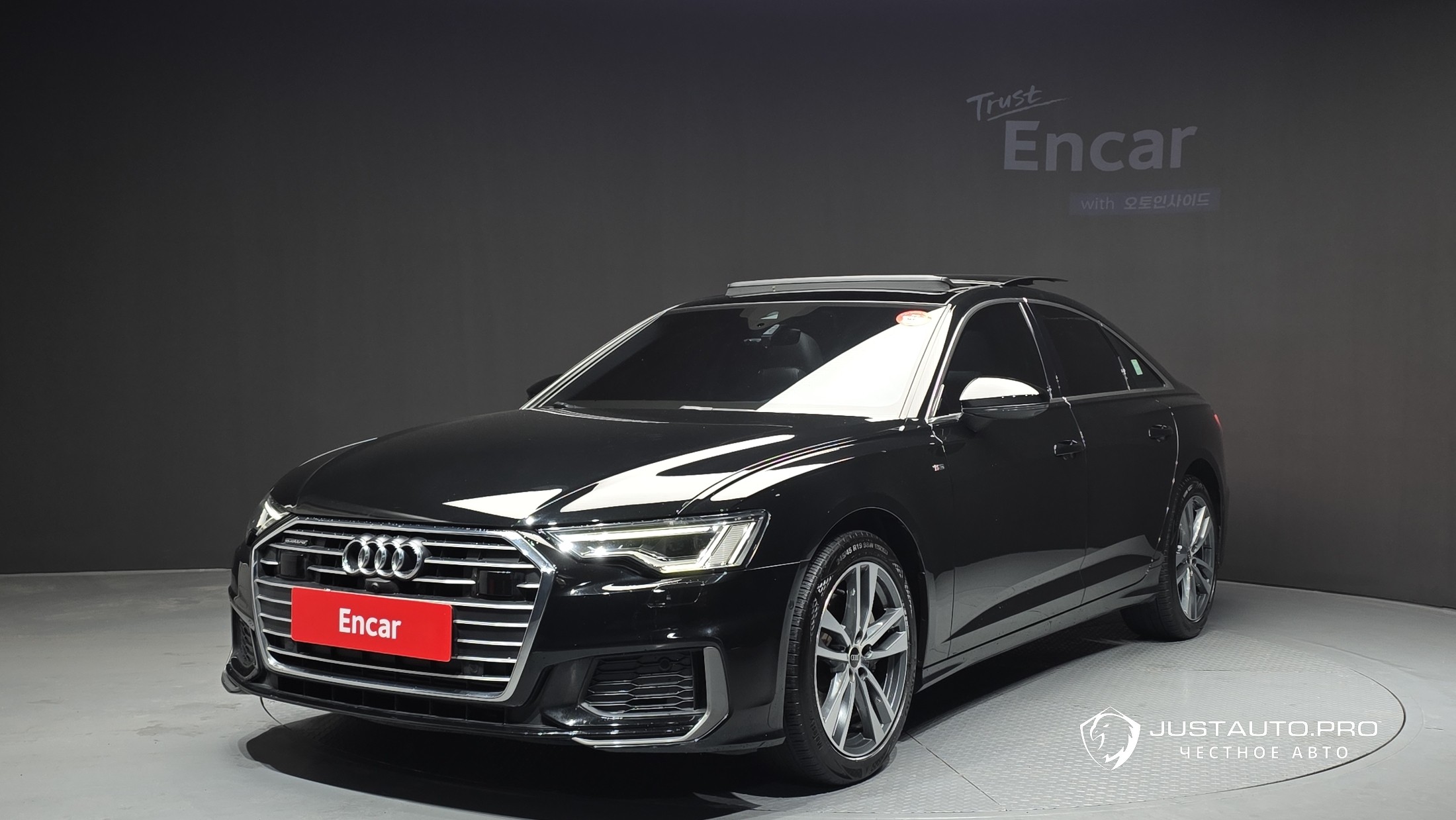 Автомобиль Audi A6