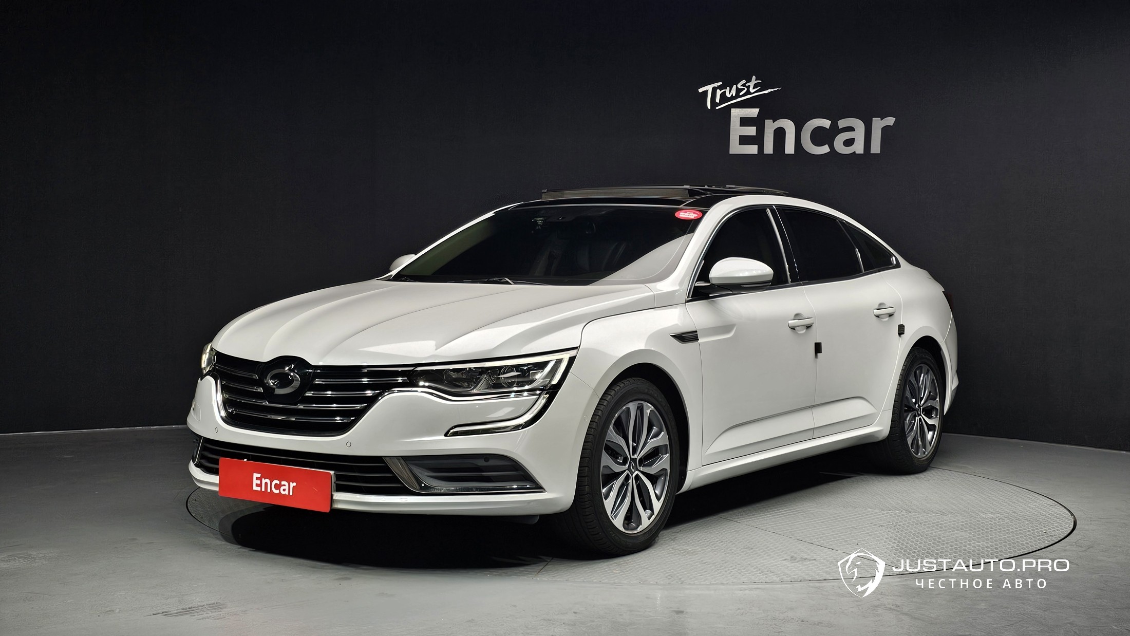 Автомобиль Renault-KoreaSamsung SM6