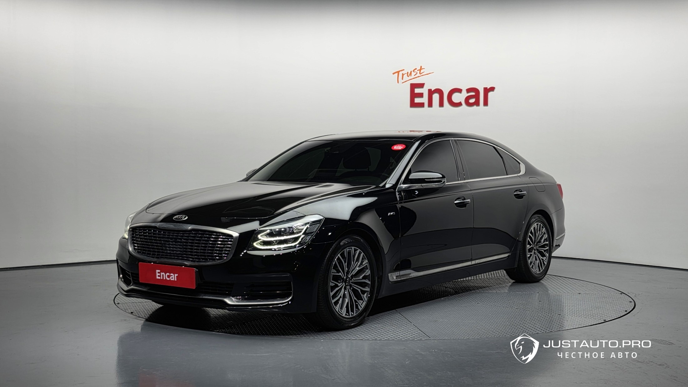 Автомобиль Kia K9