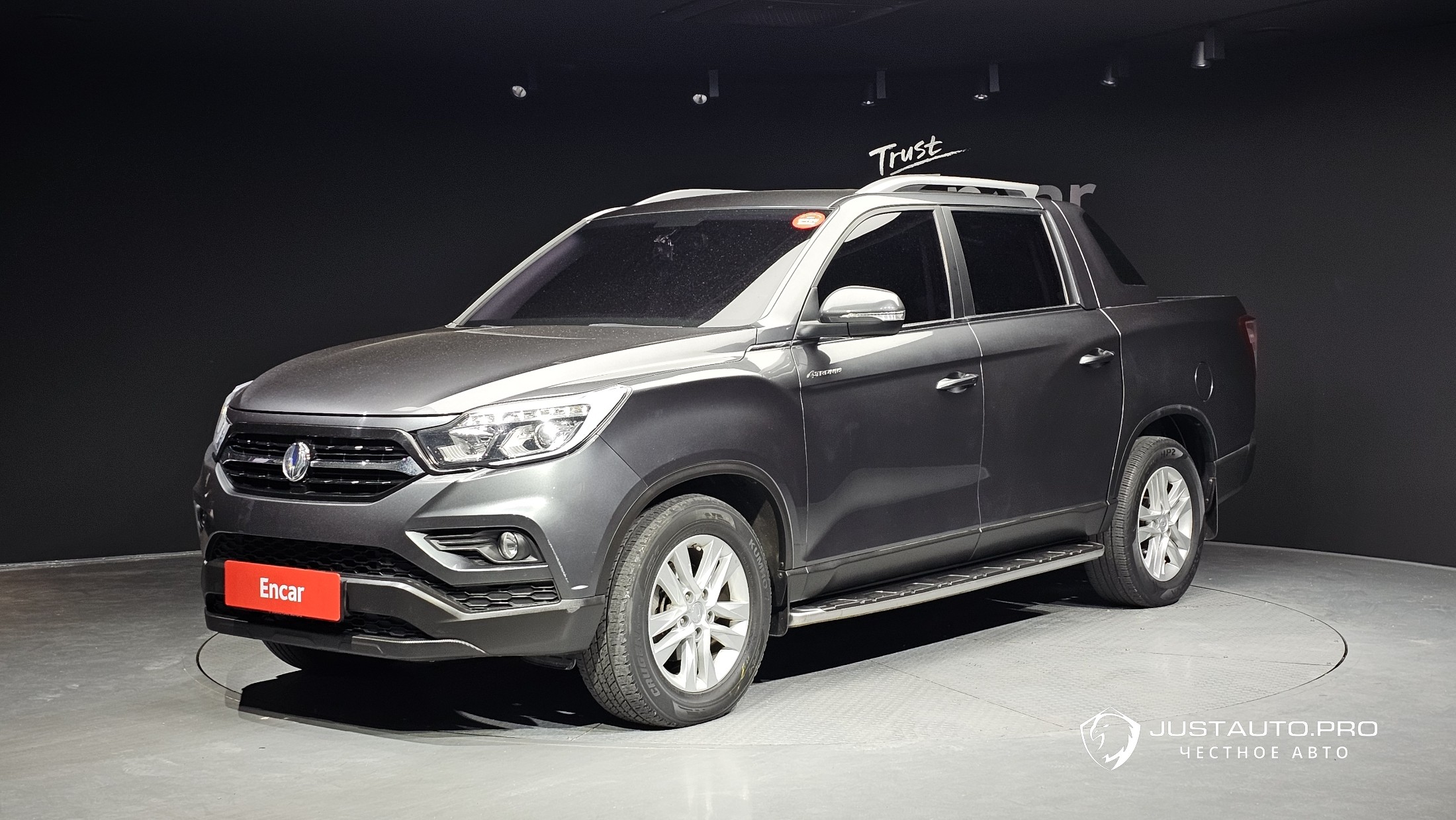Автомобиль KG_Mobility_Ssangyong Rexton