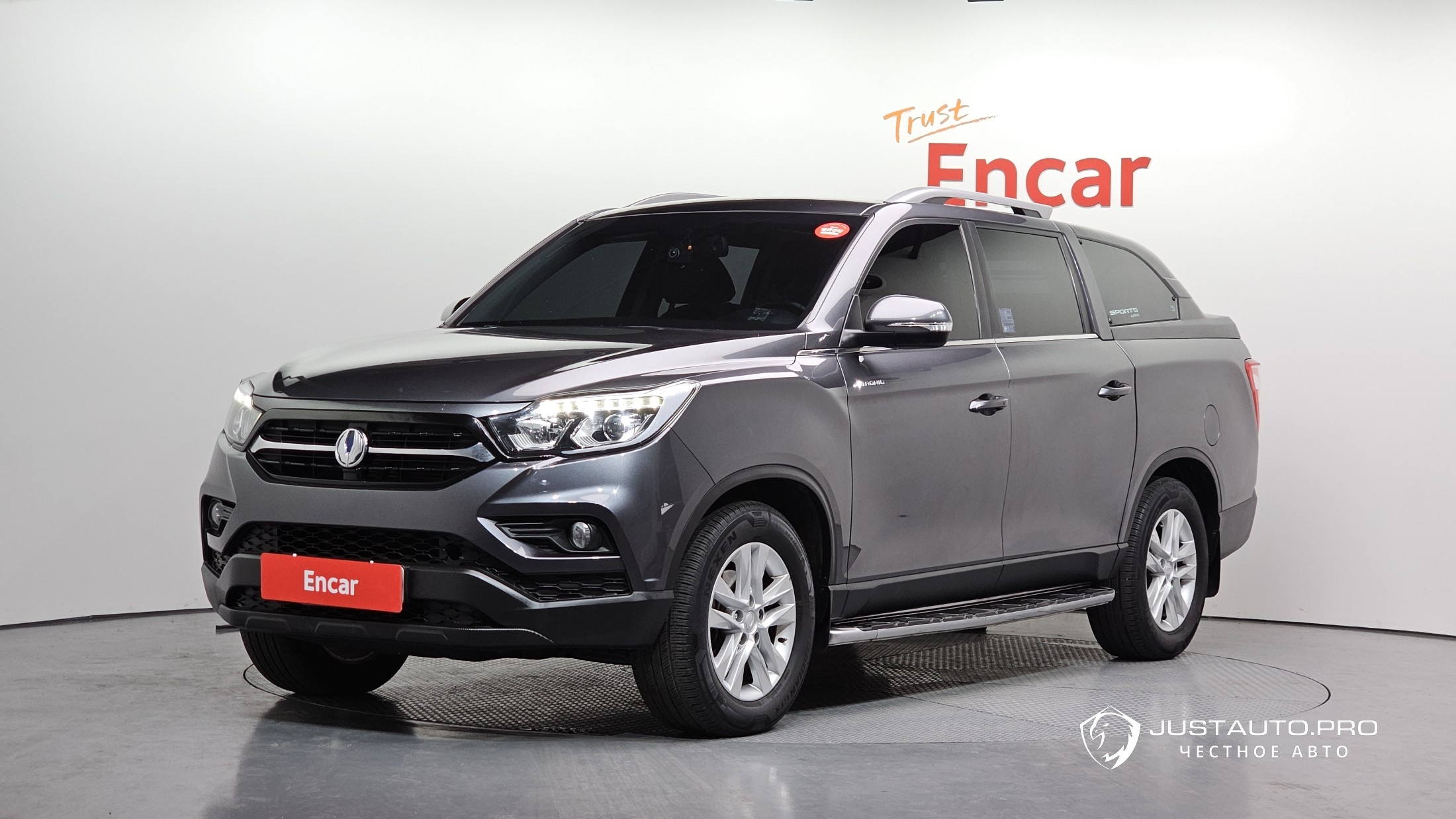 Автомобиль KG_Mobility_Ssangyong Rexton