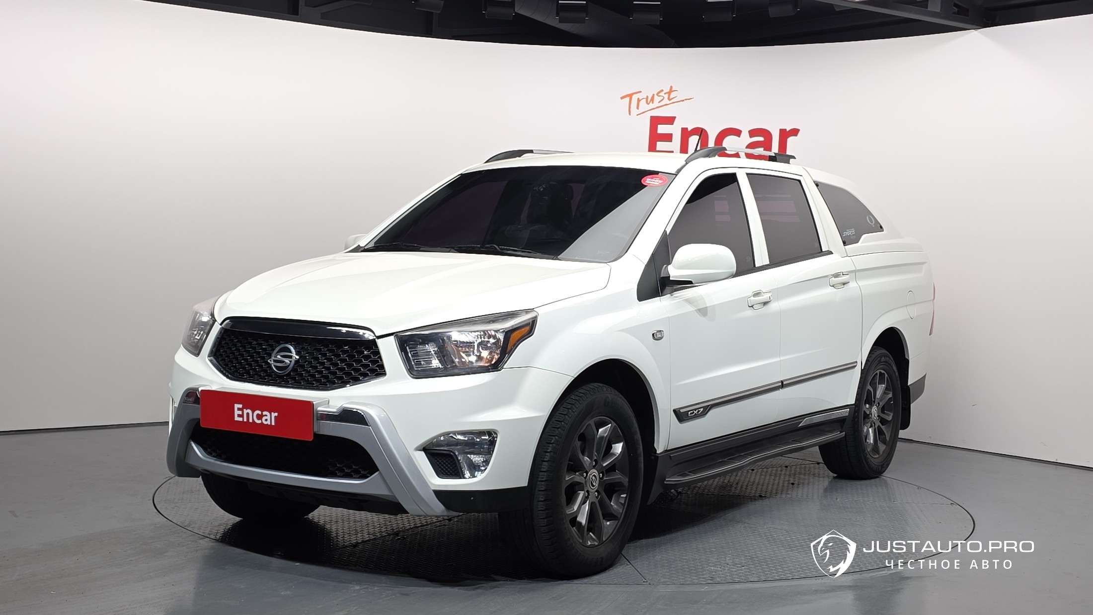 Автомобиль KG_Mobility_Ssangyong KORANDO