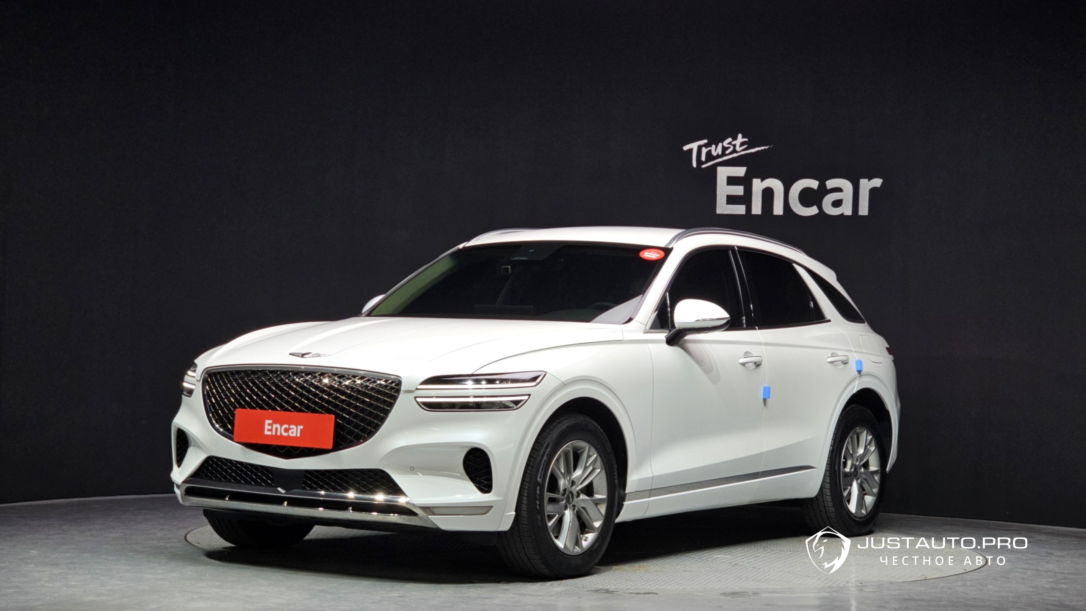 Автомобиль Genesis GV70