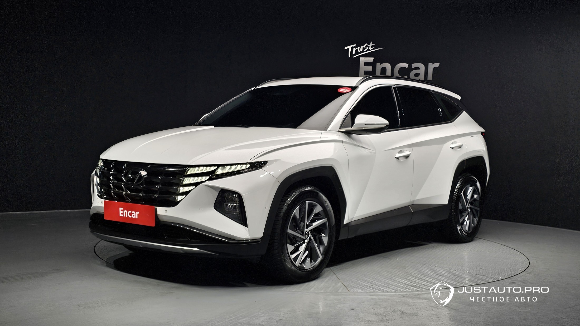 Автомобиль Hyundai Tucson