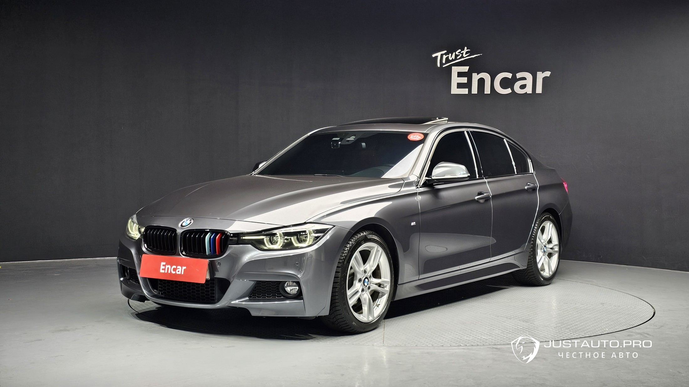 Автомобиль BMW 3-Series