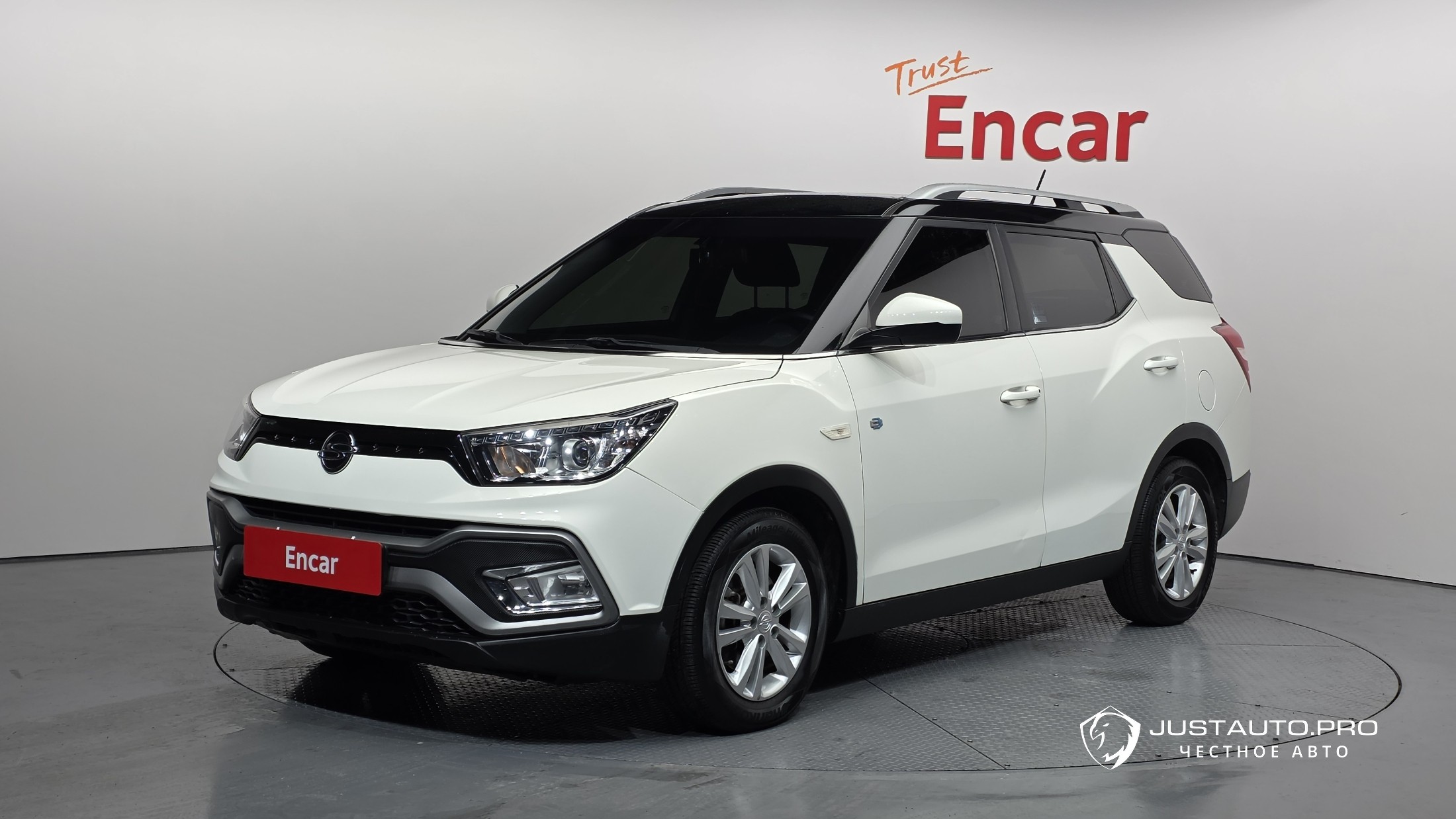 Автомобиль KG_Mobility_Ssangyong TIBOLI