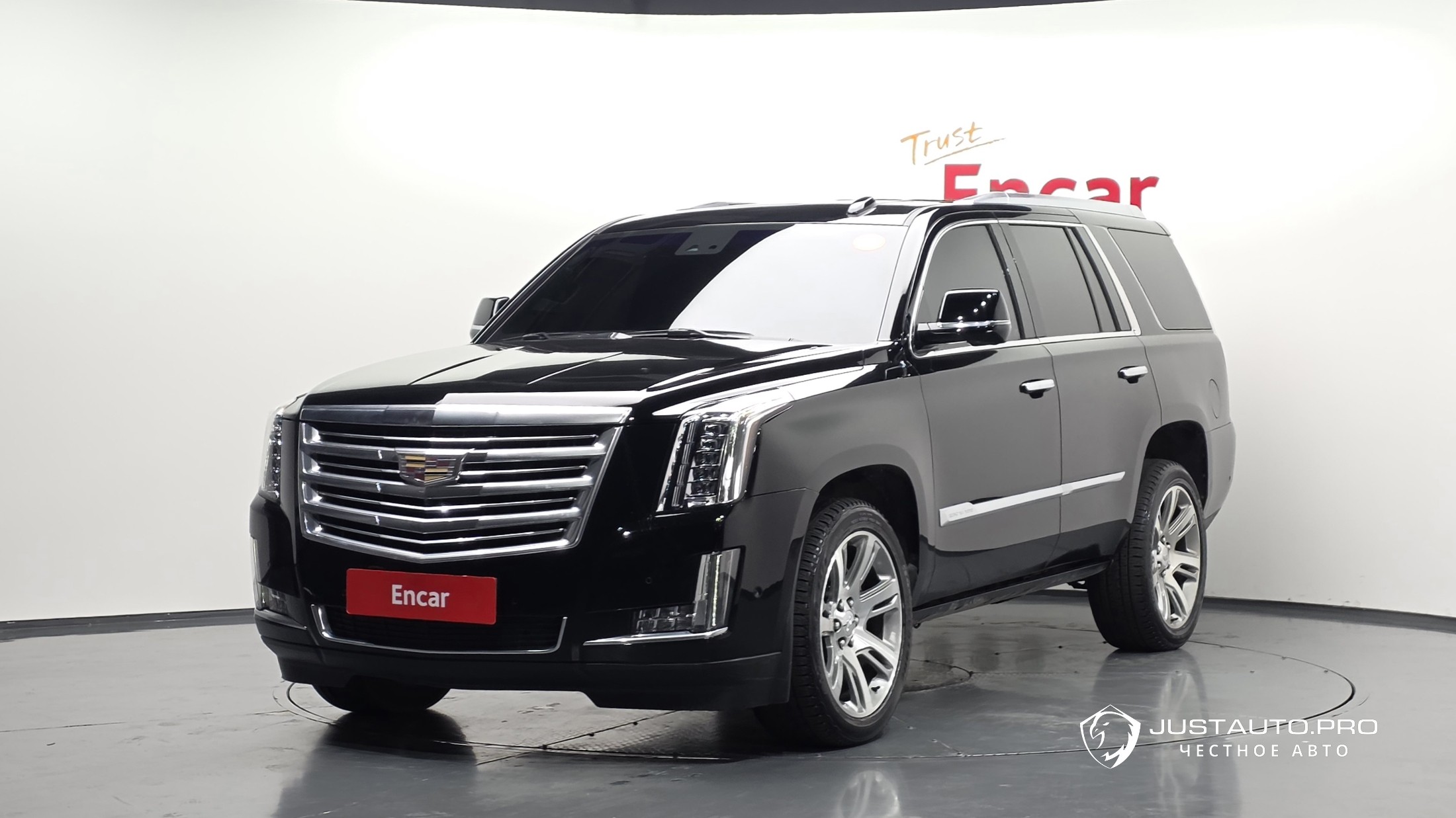 Автомобиль Cadillac Escalade