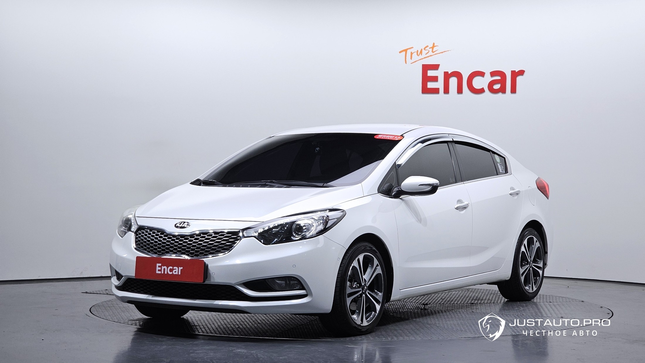 Автомобиль Kia K3