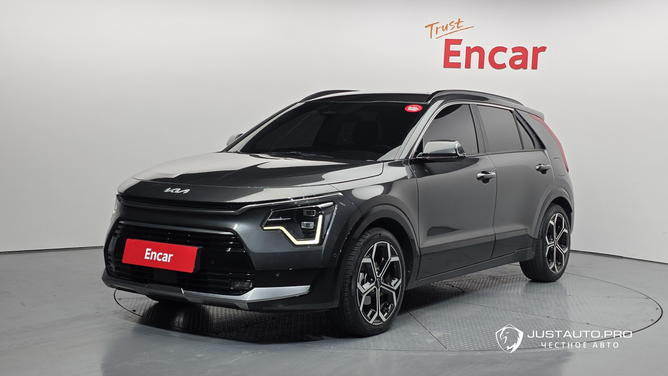 Автомобиль Kia Niro