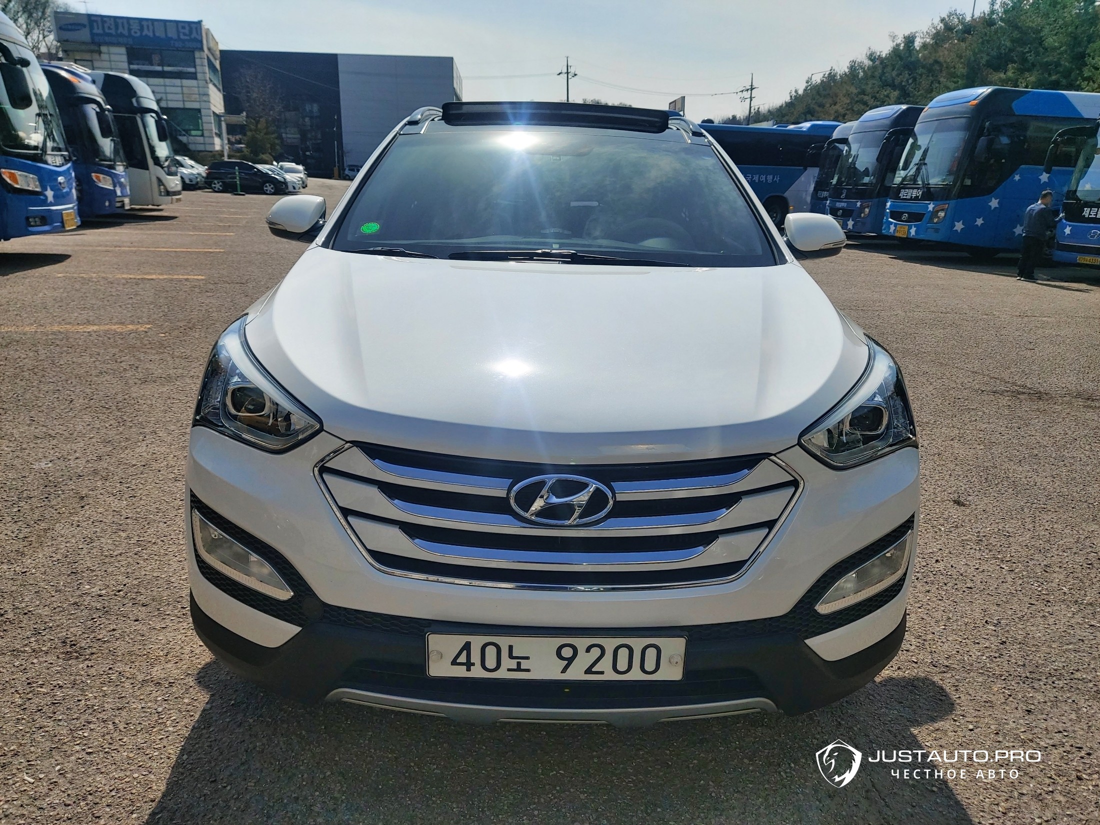 Автомобиль Hyundai Santafe