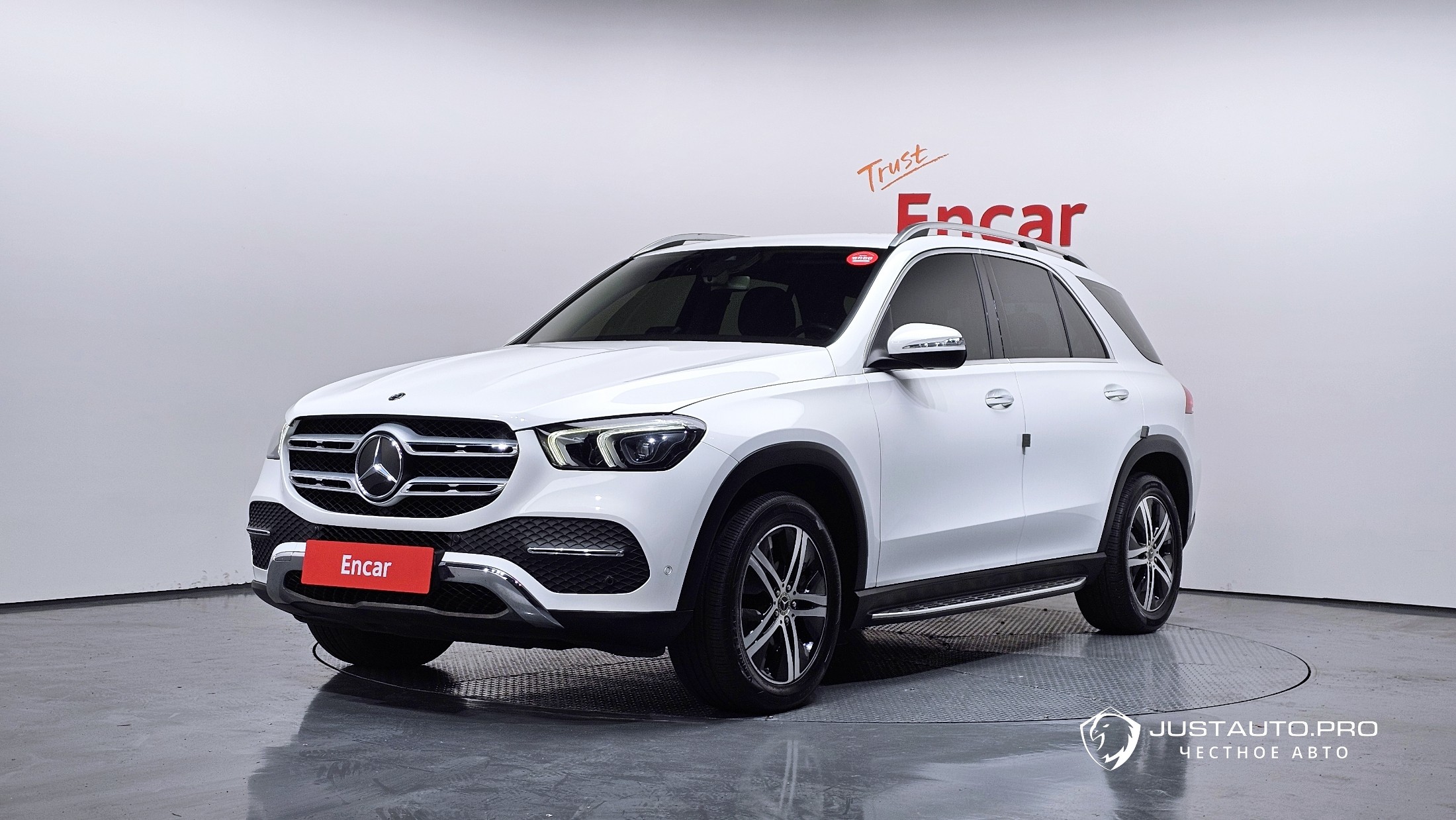 Автомобиль Mercedes-Benz GLE-Class