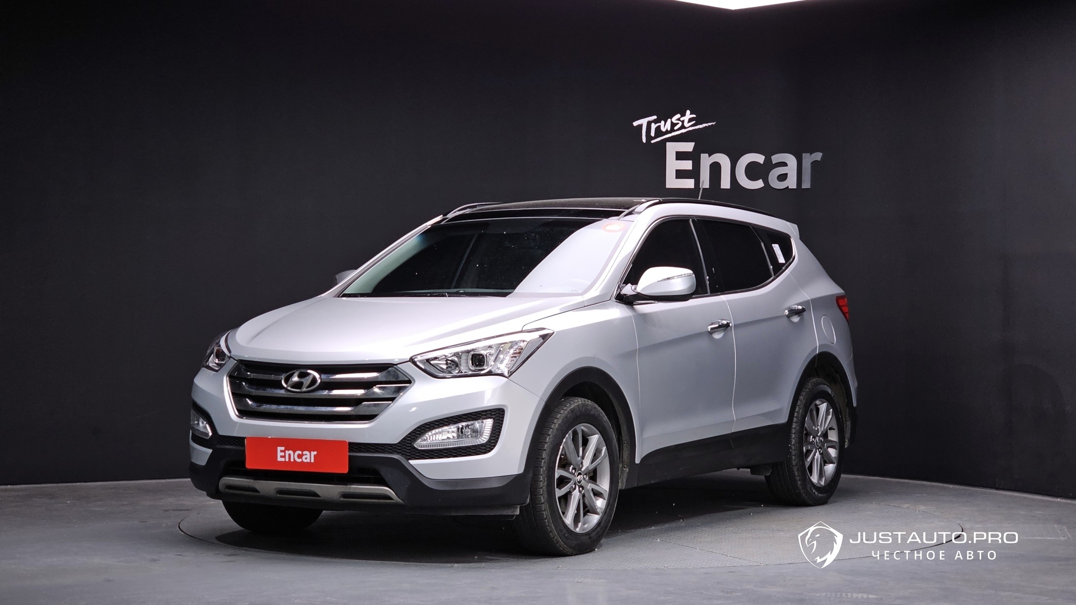 Автомобиль Hyundai Santafe