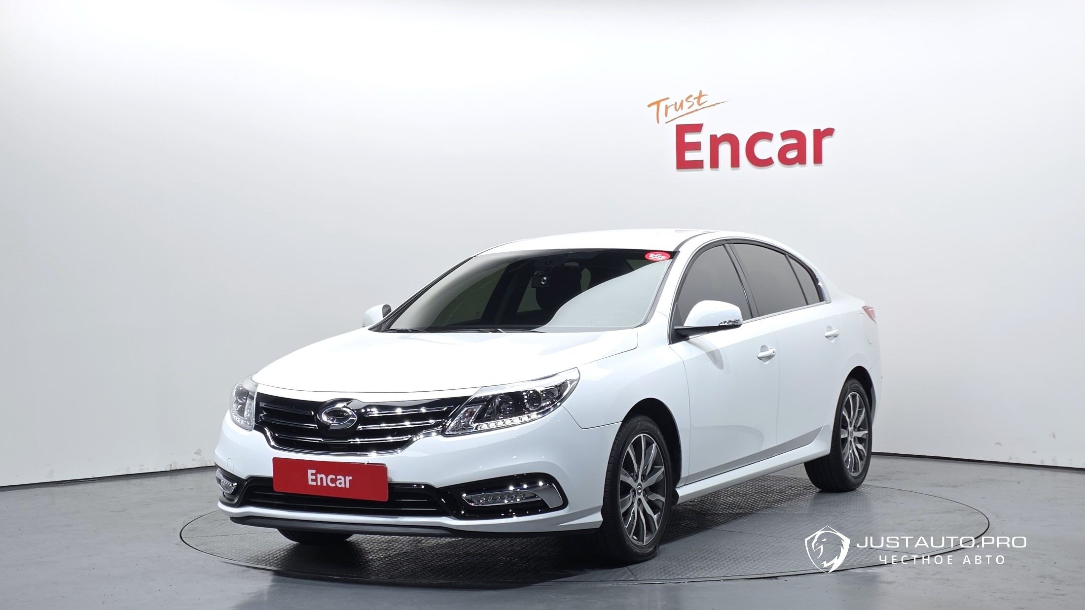 Автомобиль Renault-KoreaSamsung SM5 