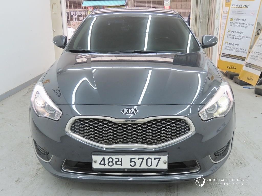 Автомобиль Kia K7