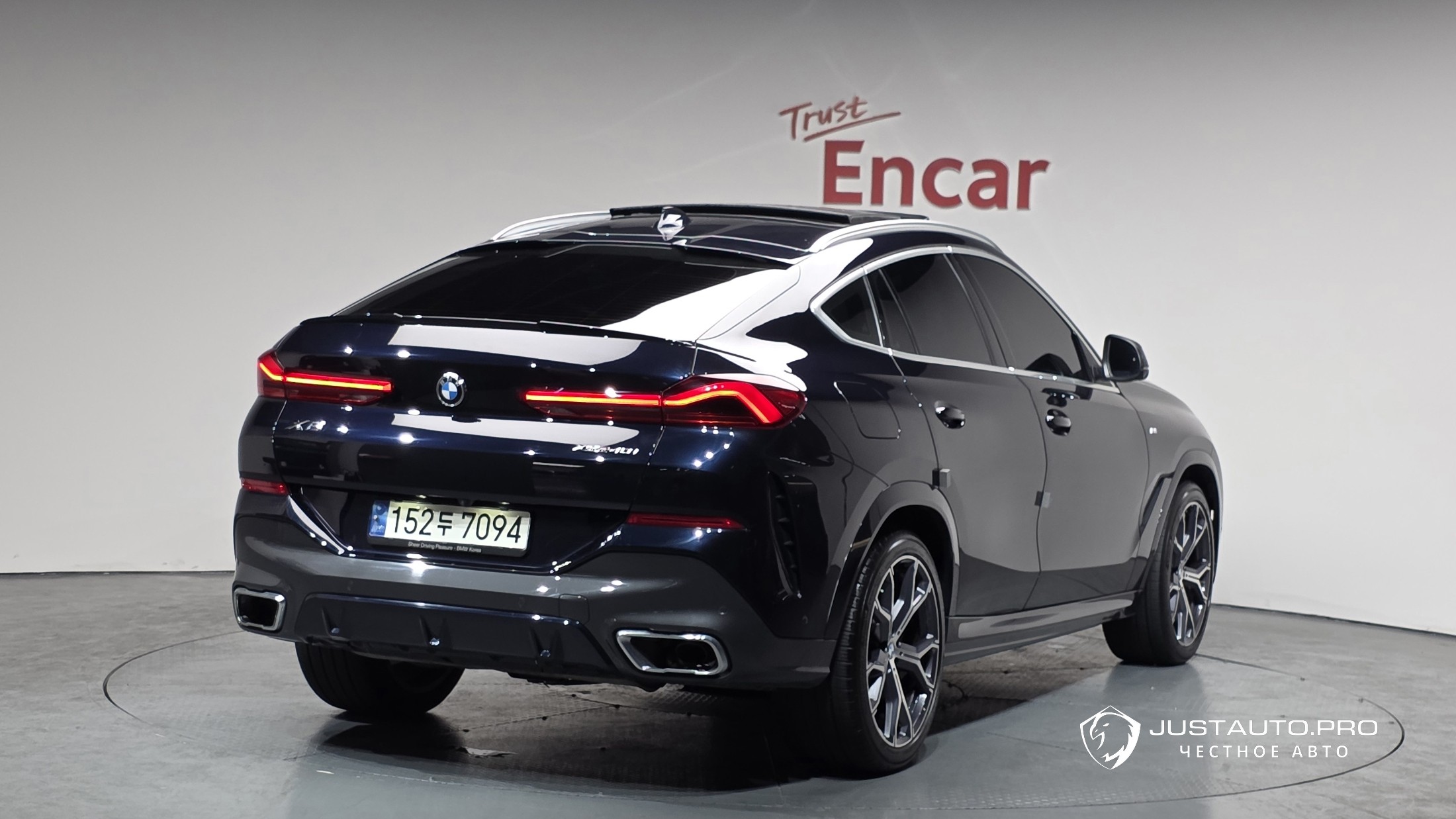 Автомобиль BMW X6