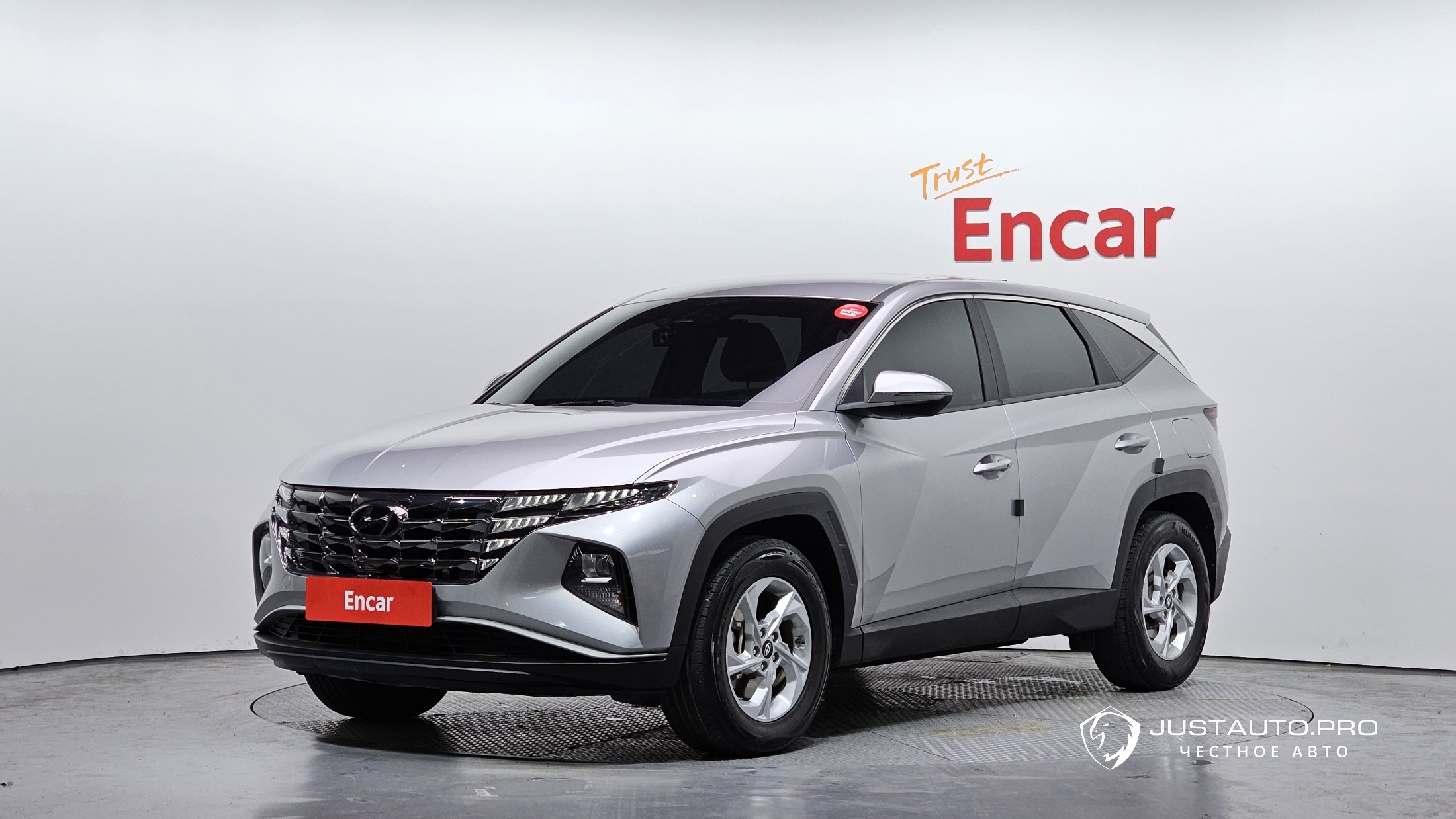 Автомобиль Hyundai Tucson