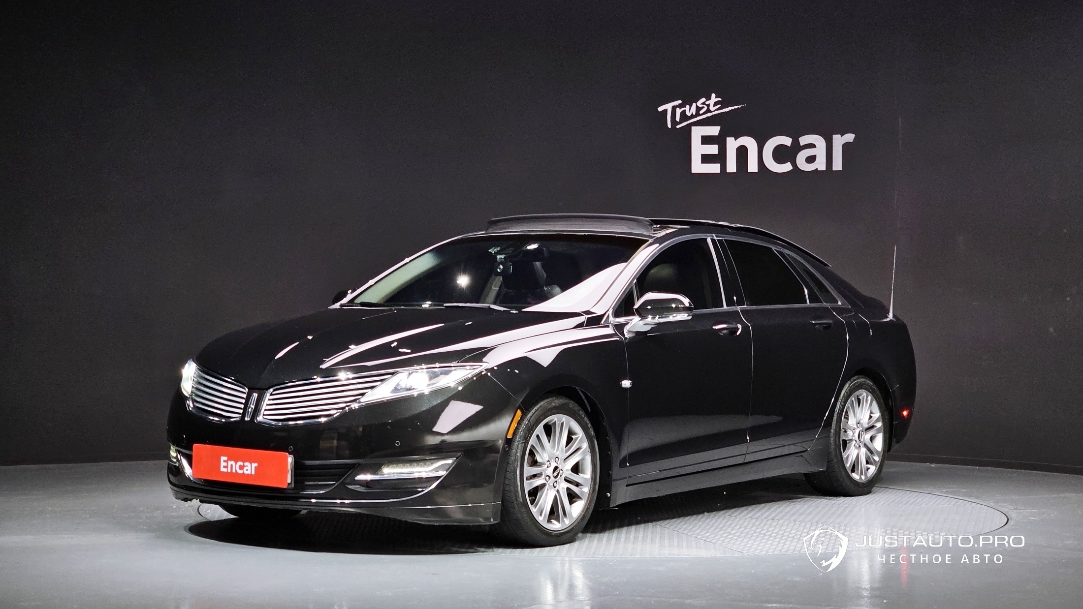 Автомобиль Lincoln MKZ
