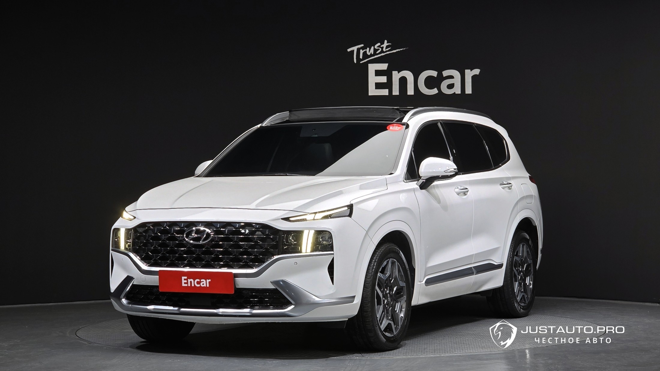 Автомобиль Hyundai Santafe