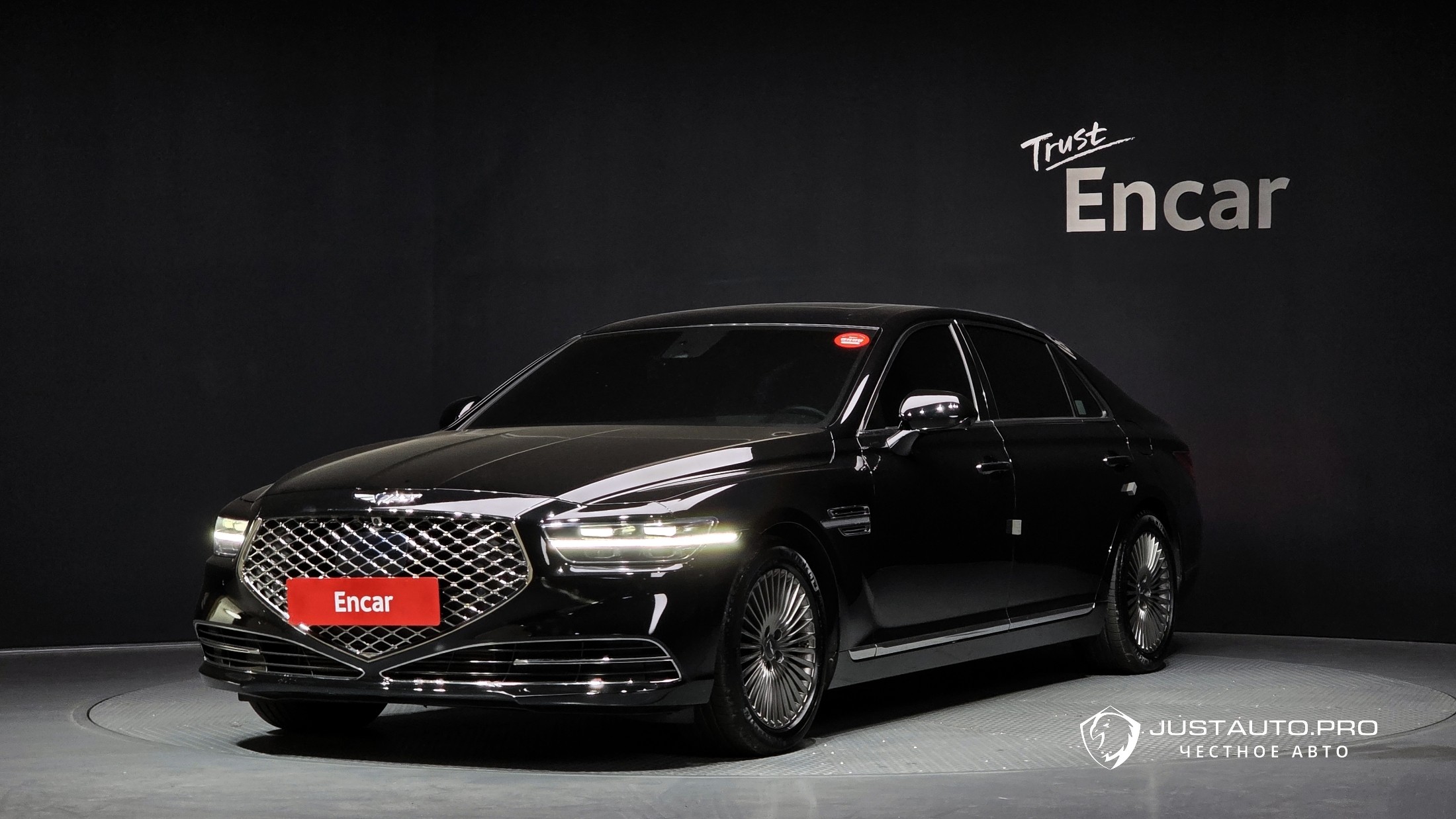 Автомобиль Genesis G90
