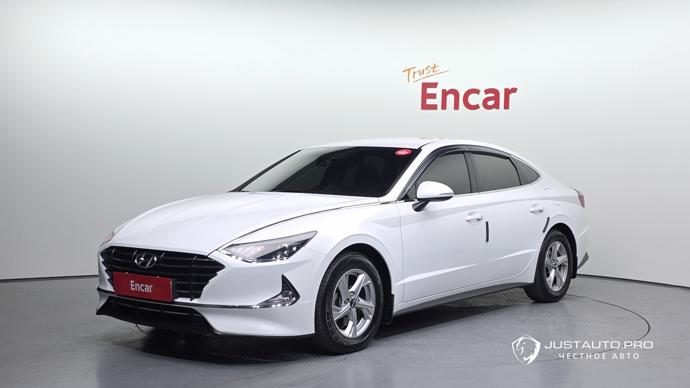 Автомобиль Hyundai Sonata