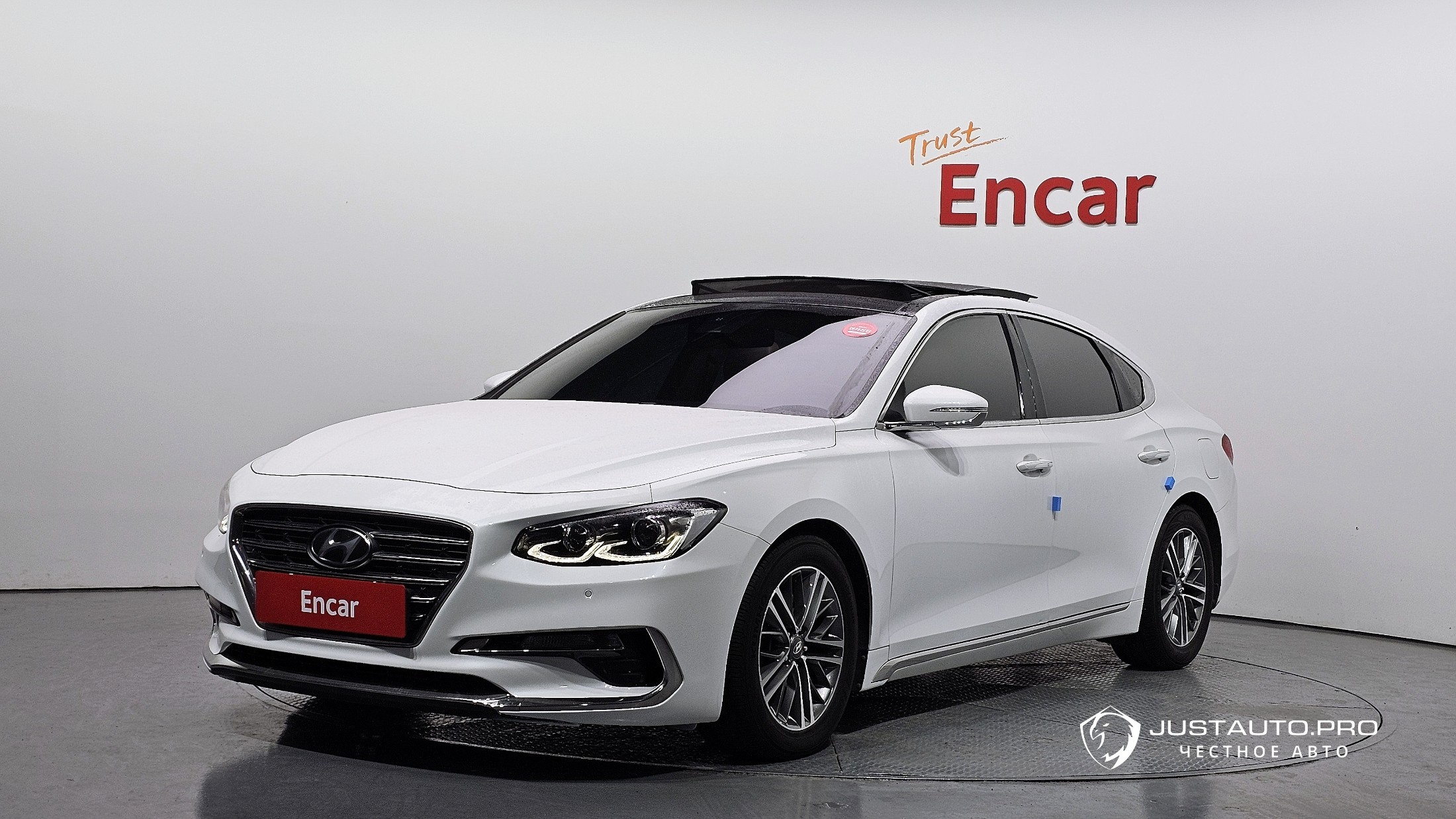 Автомобиль Hyundai Grandeur
