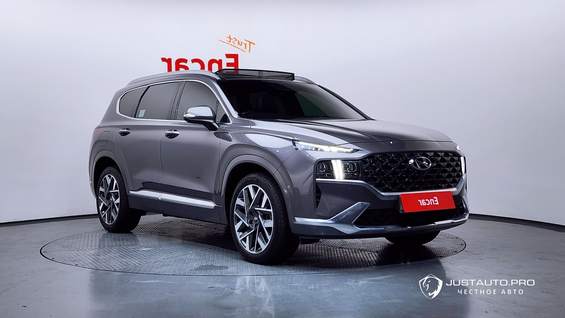 Автомобиль Hyundai Santafe
