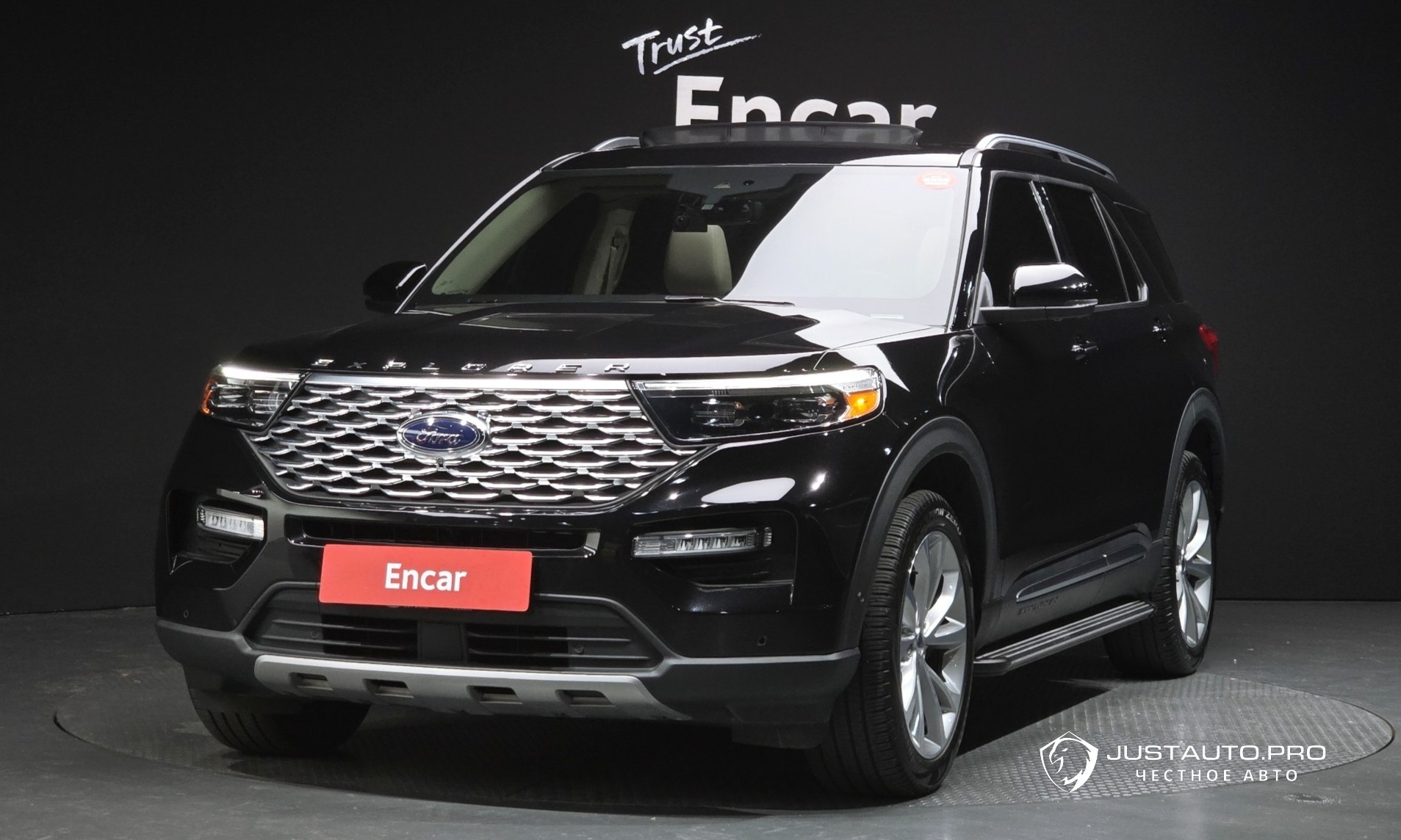 Автомобиль Ford Explorer