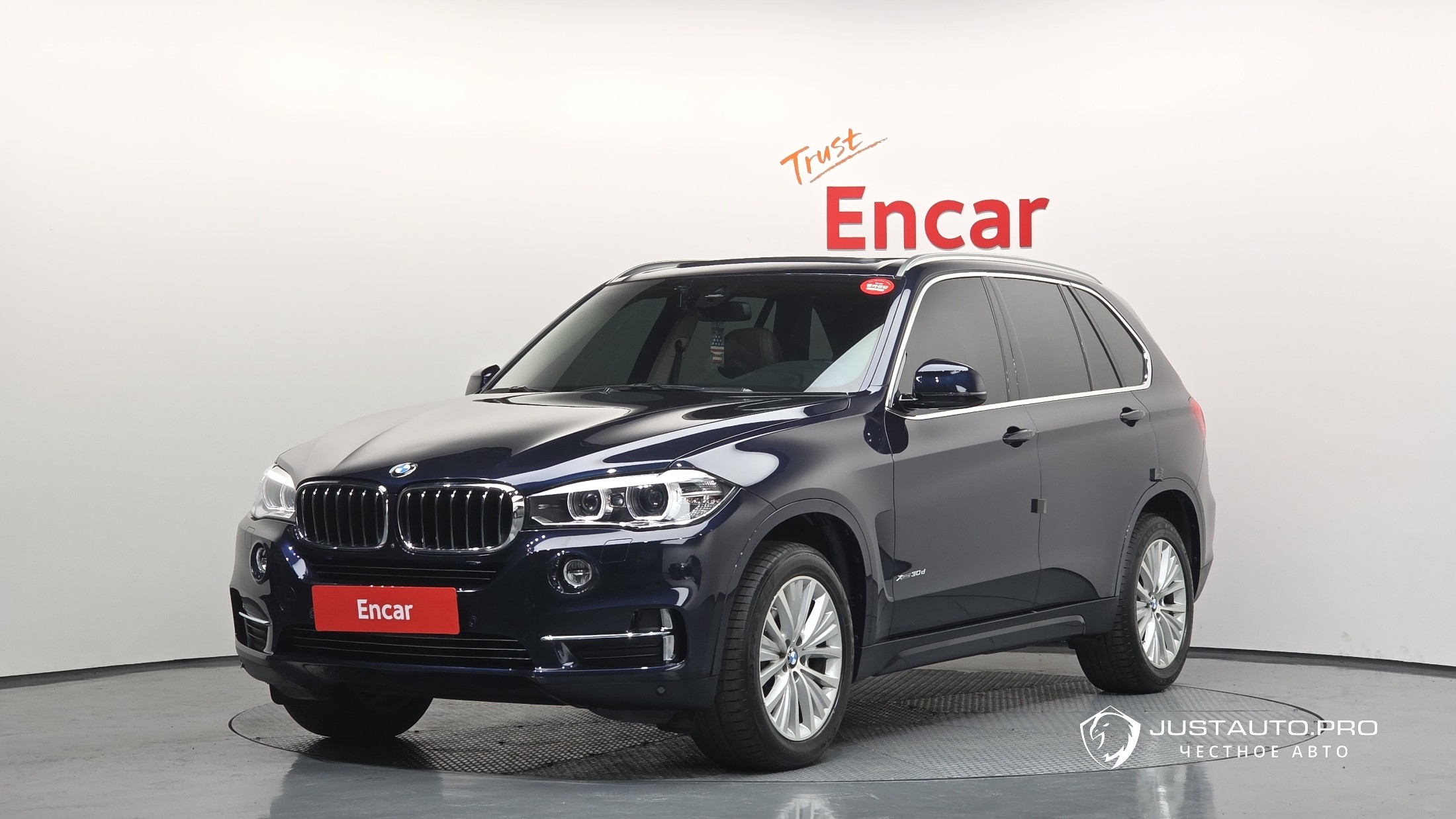 Автомобиль BMW X5