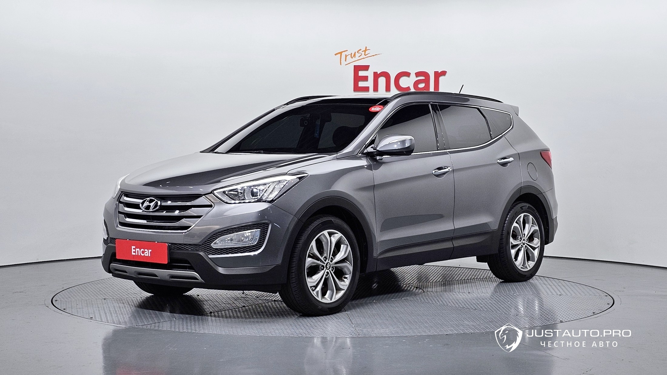 Автомобиль Hyundai Santafe