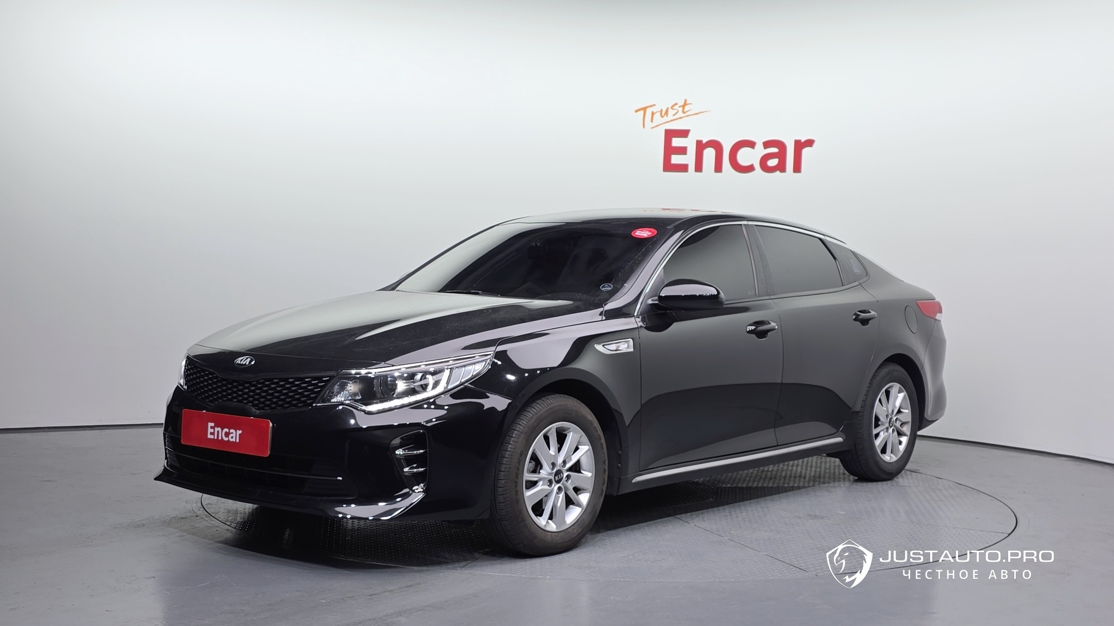 Автомобиль Kia K5