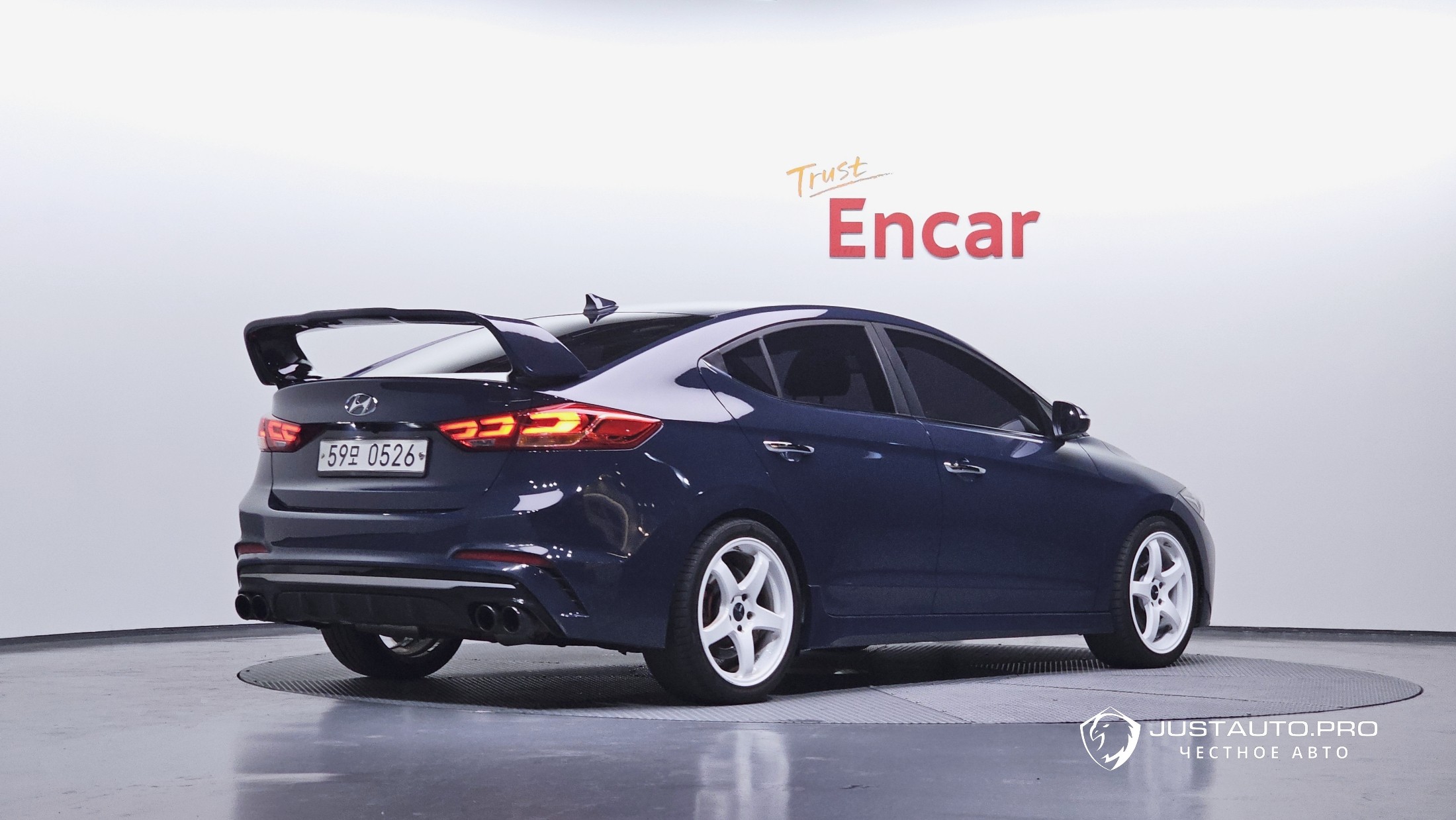 Автомобиль Hyundai AVANTE