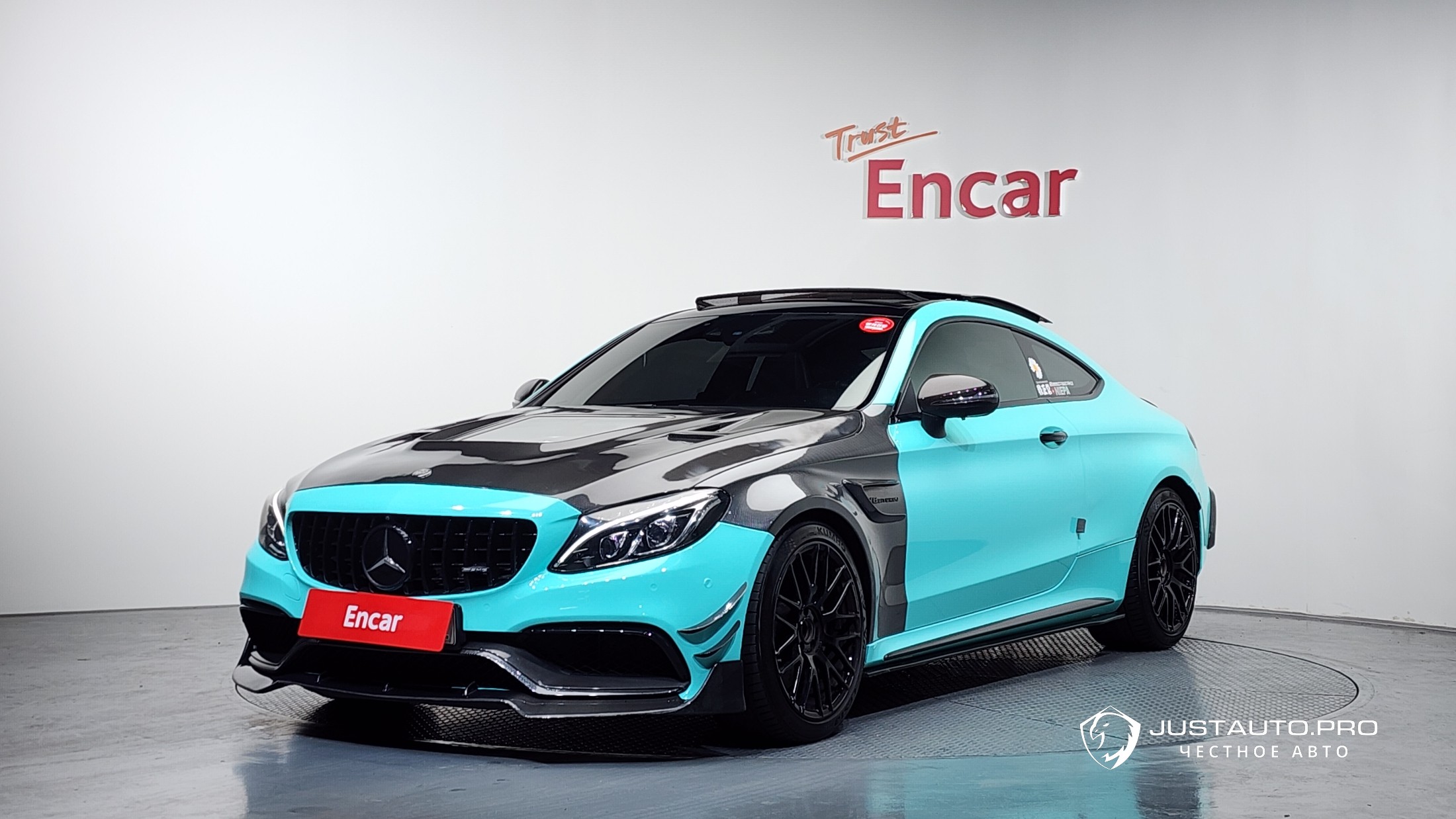 Автомобиль Mercedes-Benz C-Class