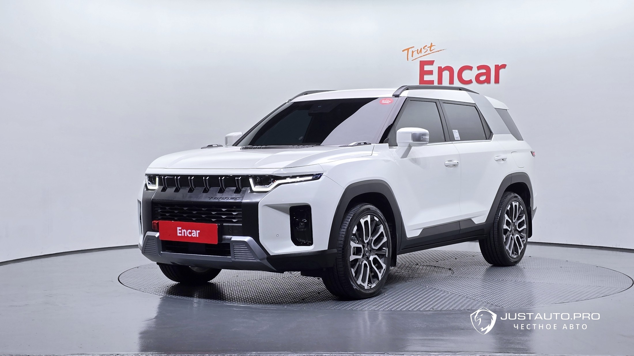 Автомобиль KG_Mobility_Ssangyong Torres