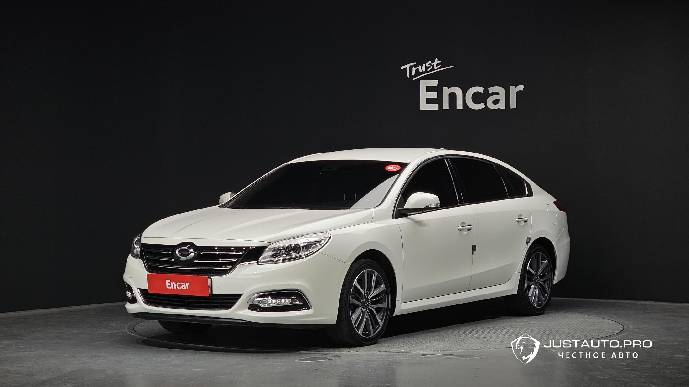 Автомобиль Renault-KoreaSamsung SM7