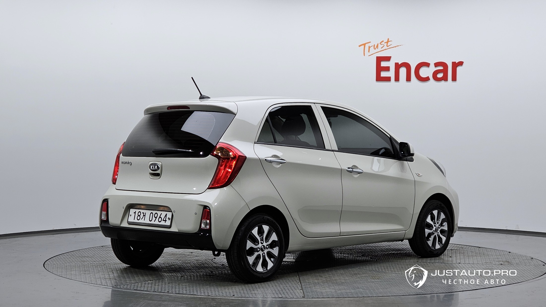 Автомобиль Kia morning