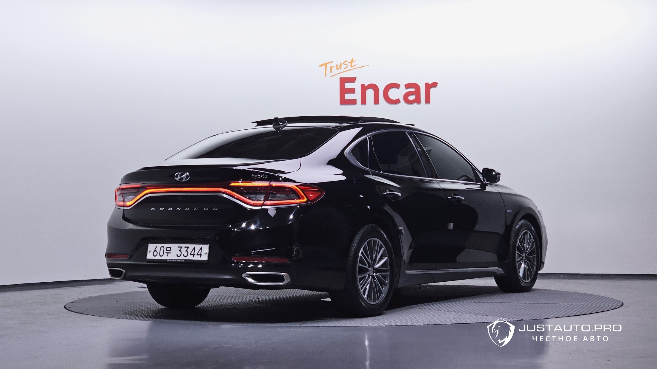 Автомобиль Hyundai Grandeur