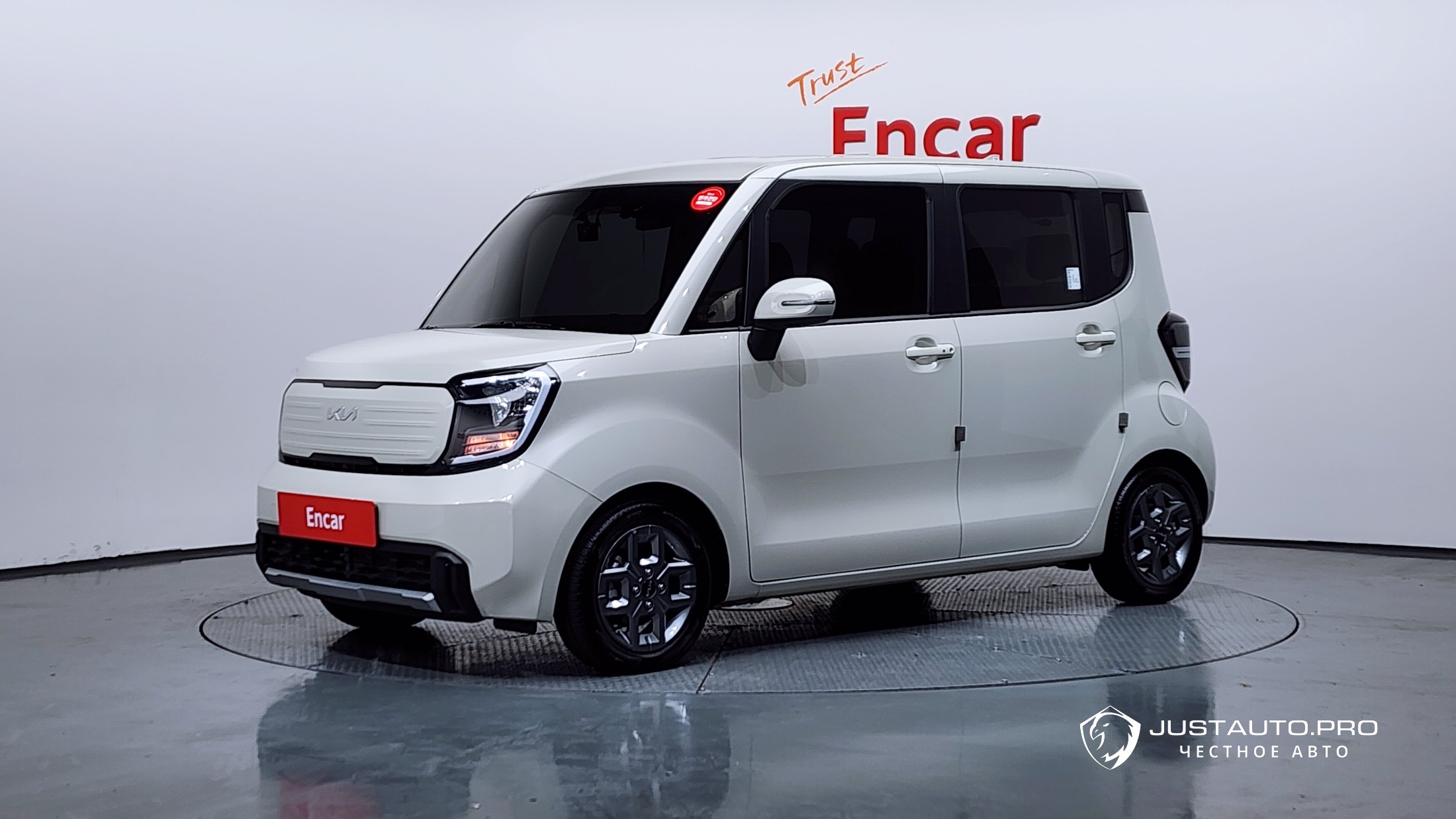 Автомобиль Kia RAY