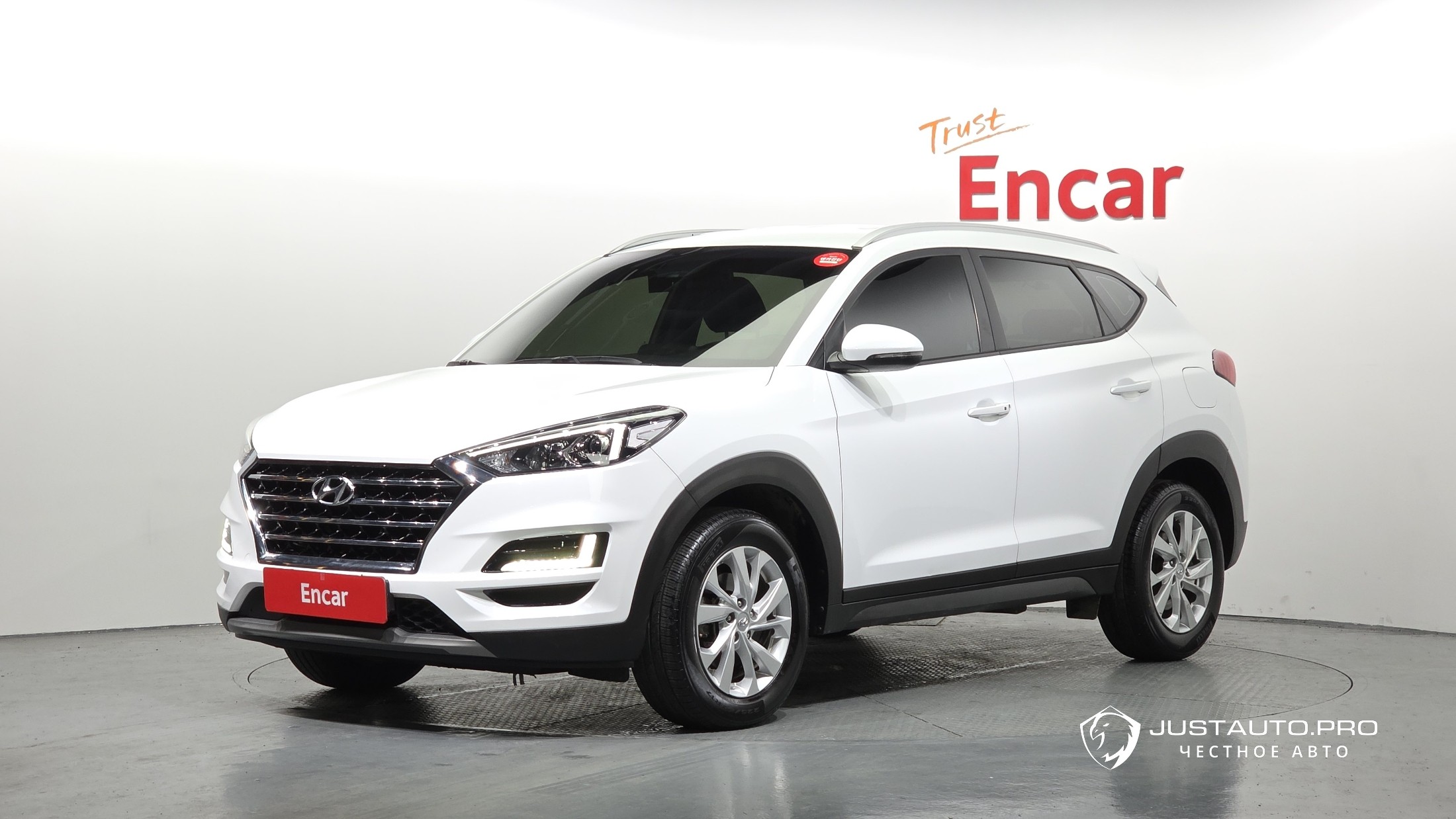 Автомобиль Hyundai Tucson