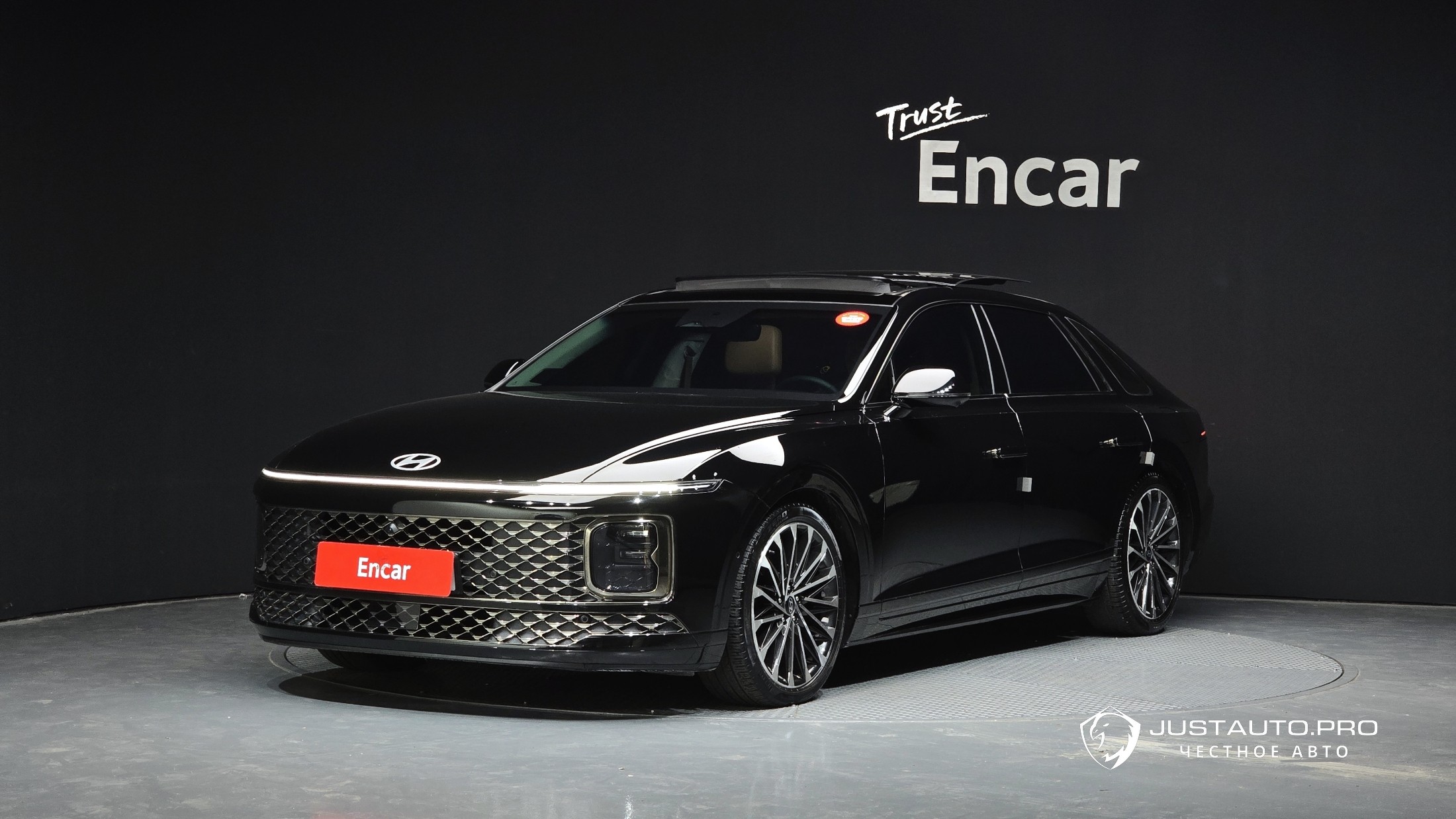 Автомобиль Hyundai Grandeur