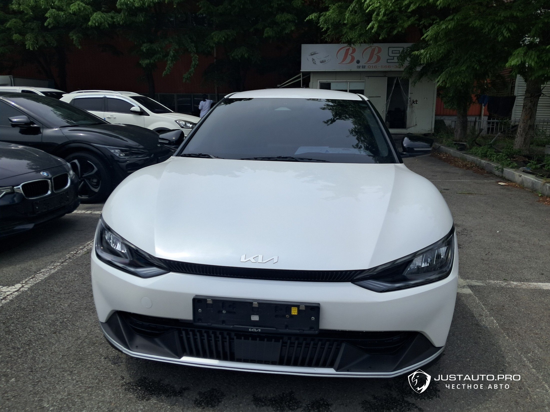 Автомобиль Kia EV6
